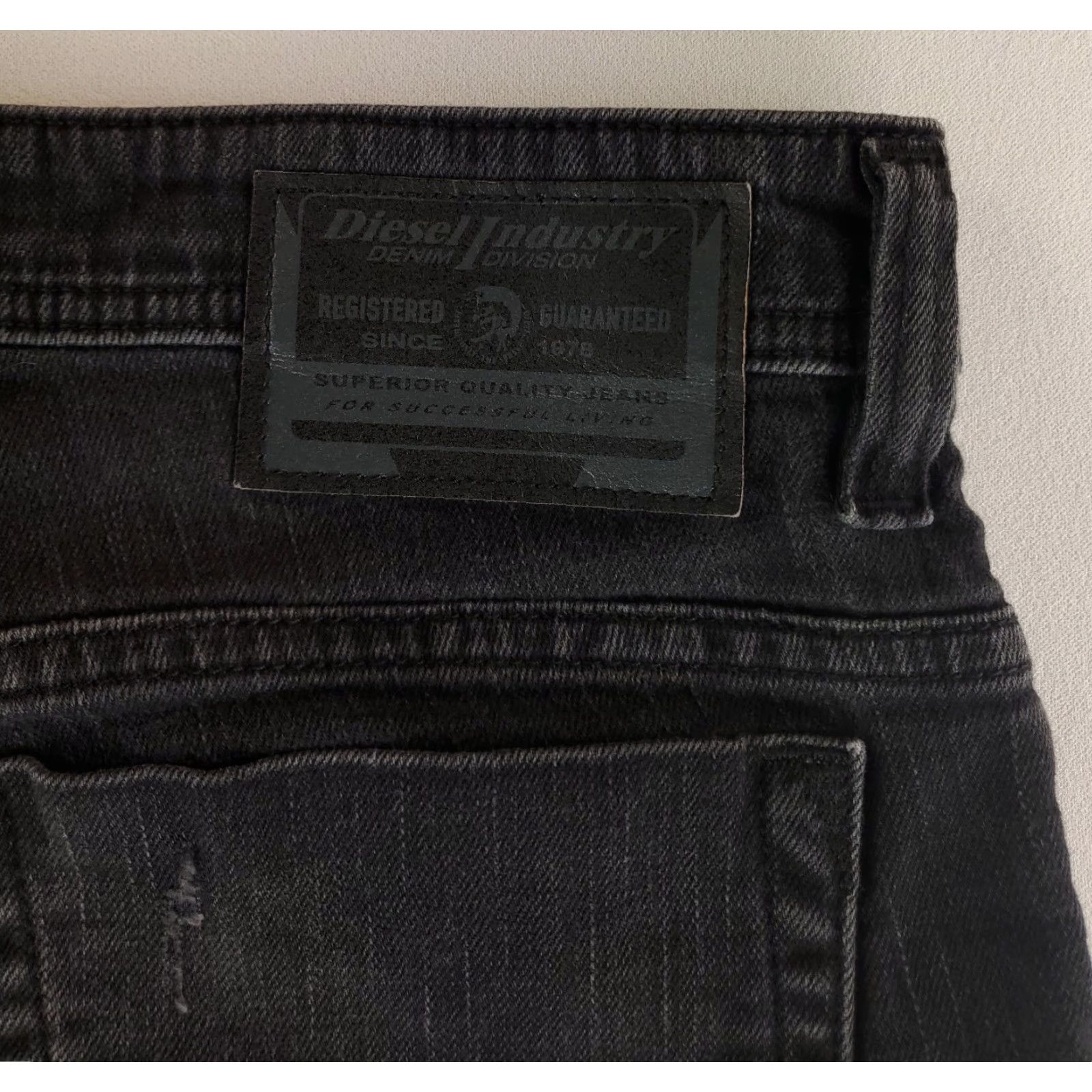 Diesel Diesel Safado-R Black Jeans Mens 35x32 32x32 Straight Diesel 35 Black Mens Size US 35 - 5 Thumbnail