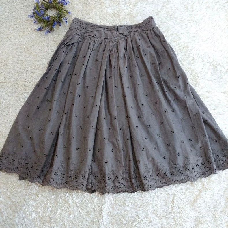 Comme des Garcons Comme Des Garcons size S Delicate cut lace embroidered flo Size 24" / US 00 / IT 34 - 1 Thumbnail