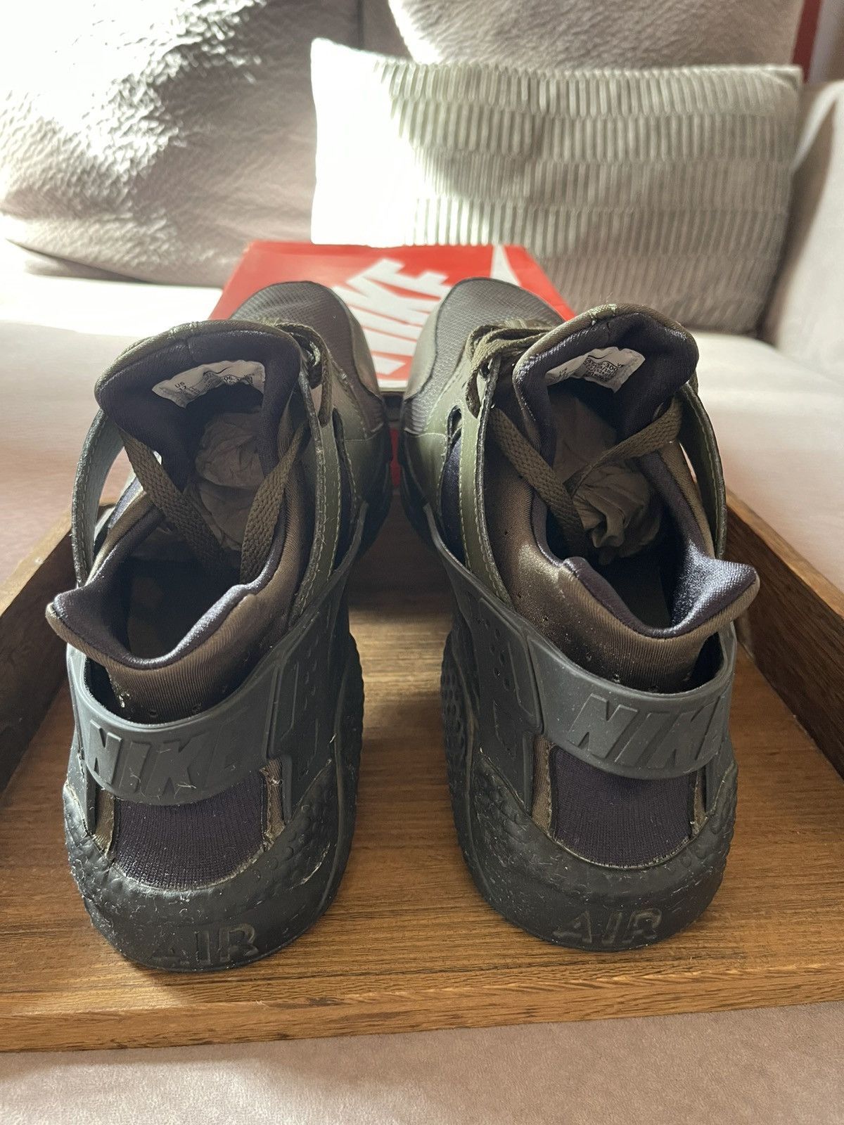 Nike Nike Air Huarache Olive/Black Size US 12 / EU 45 - 8 Thumbnail