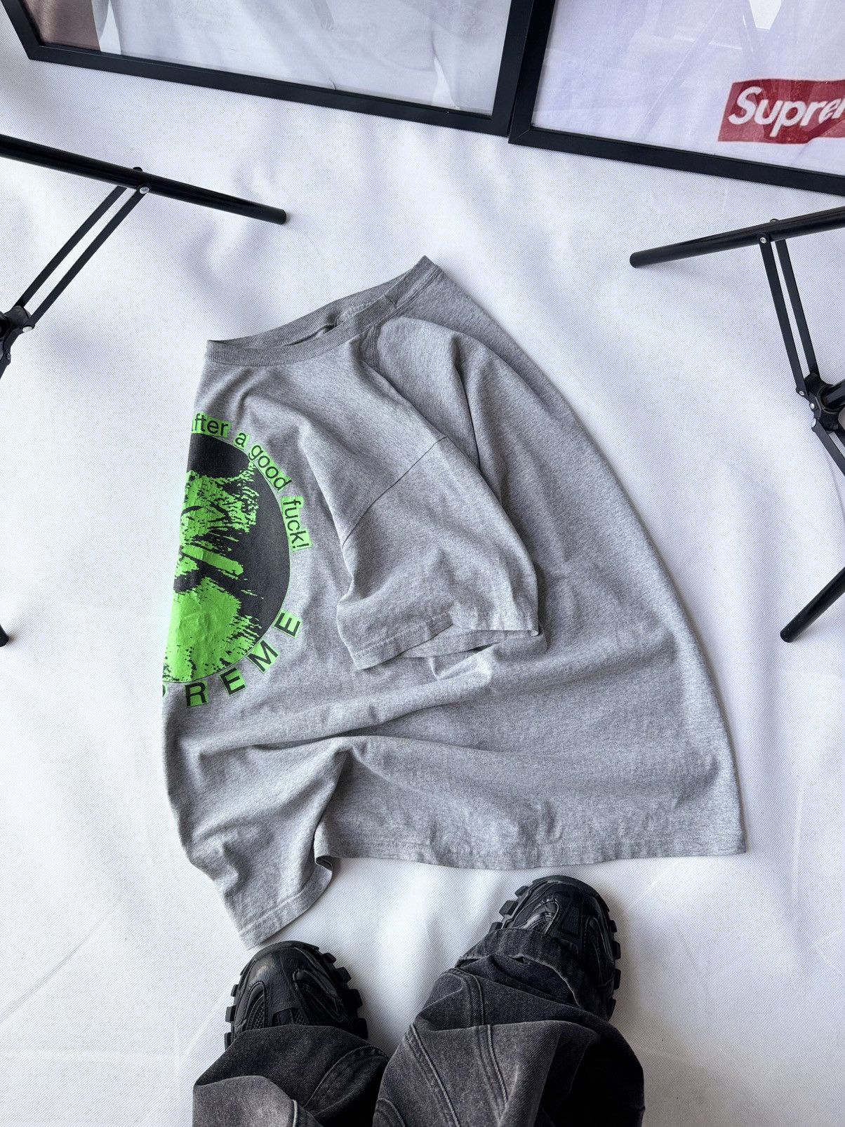 Supreme × Vintage Vintage Supreme Smoke Cat 🐈 Tee Hype like a 💨 after sex Size US L / EU 52-54 / 3 - 10 Thumbnail