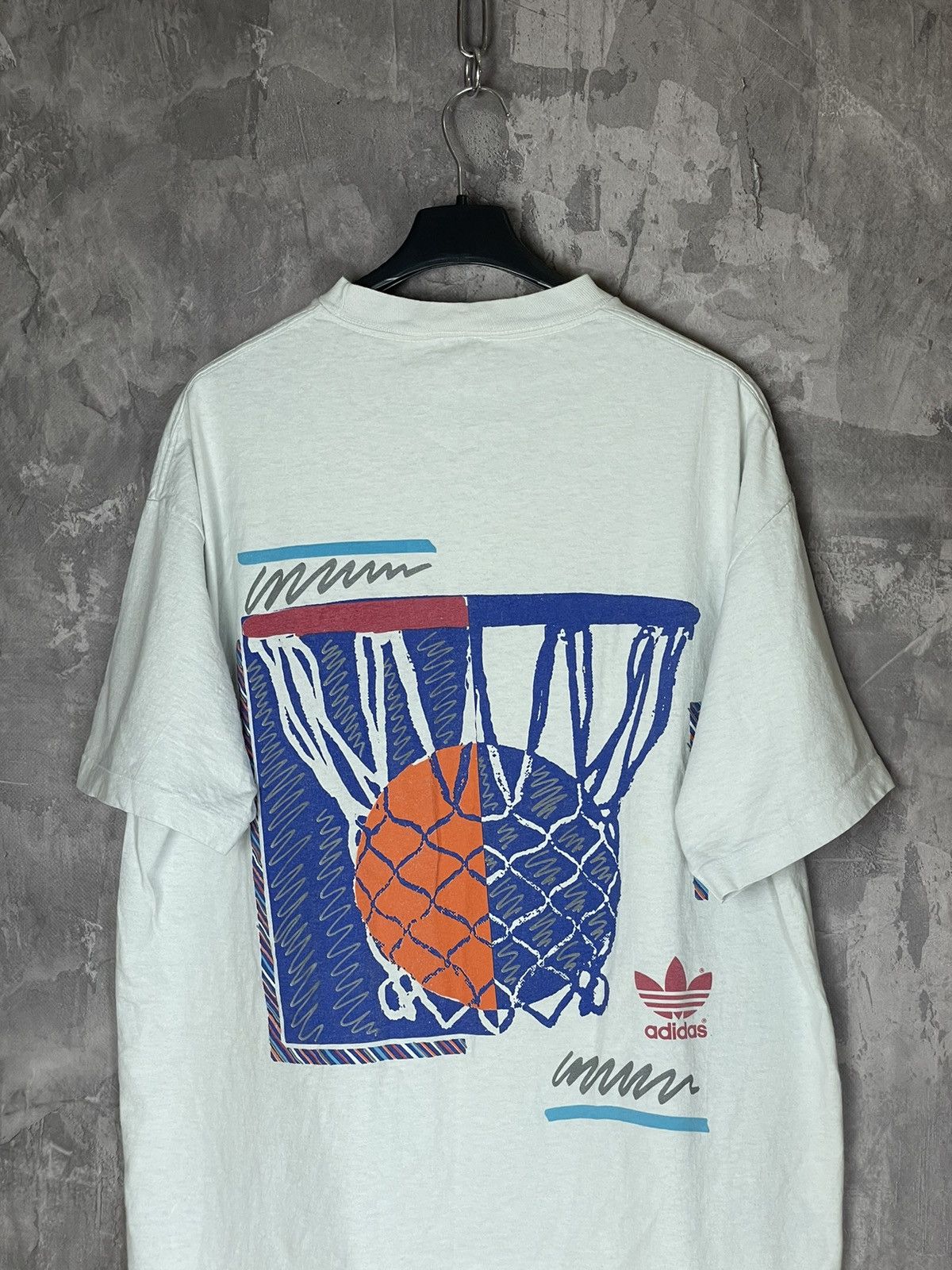 Adidas × Vintage Adidas Abstract Basketball Pop Art Spell Out T-Shirt VTG Size US L / EU 52-54 / 3 - 2 Thumbnail