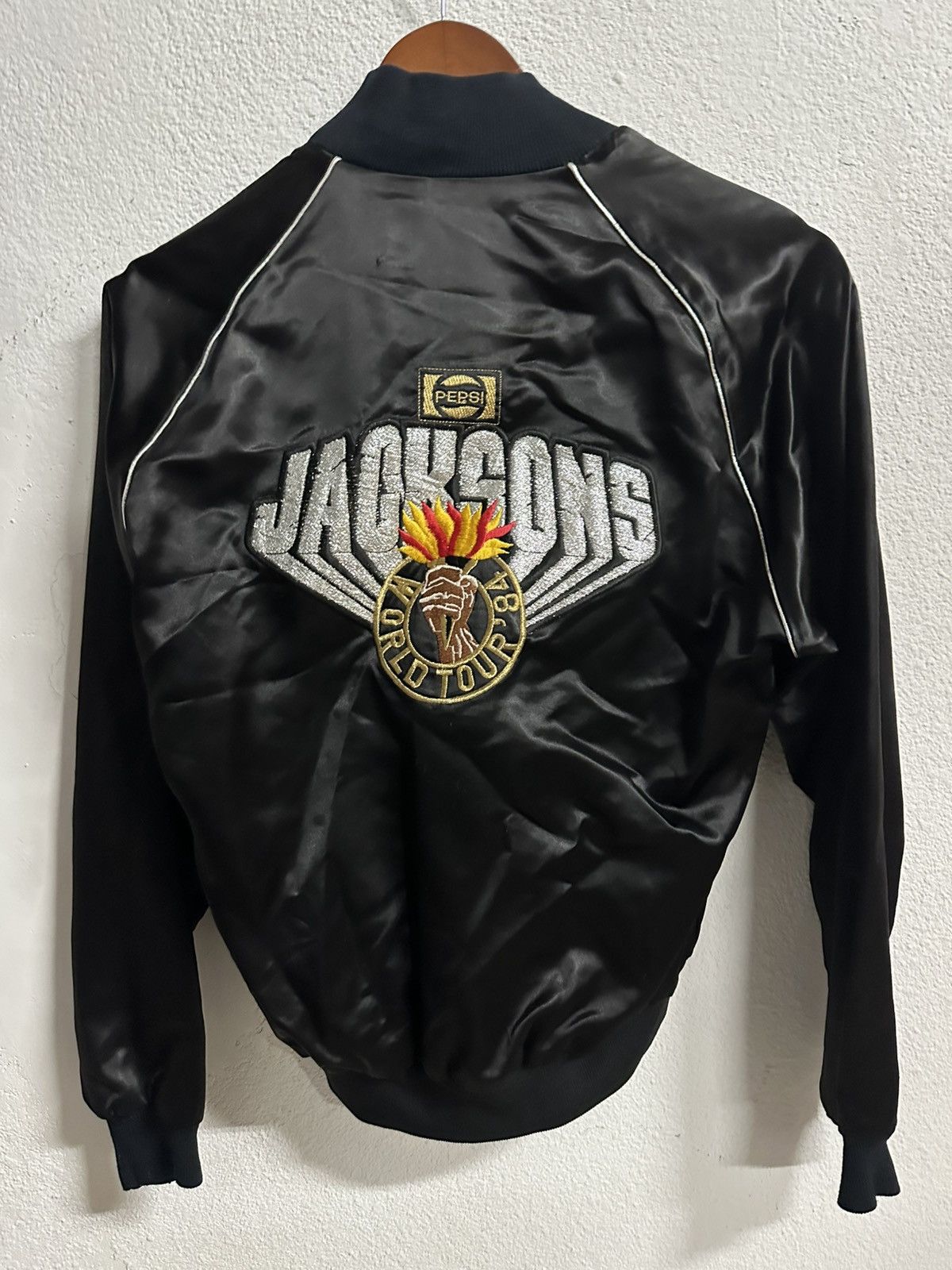 Band Tees 1984 the Jacksons Pepsi tour jacket Size US S / EU 44-46 / 1 - 1 Thumbnail