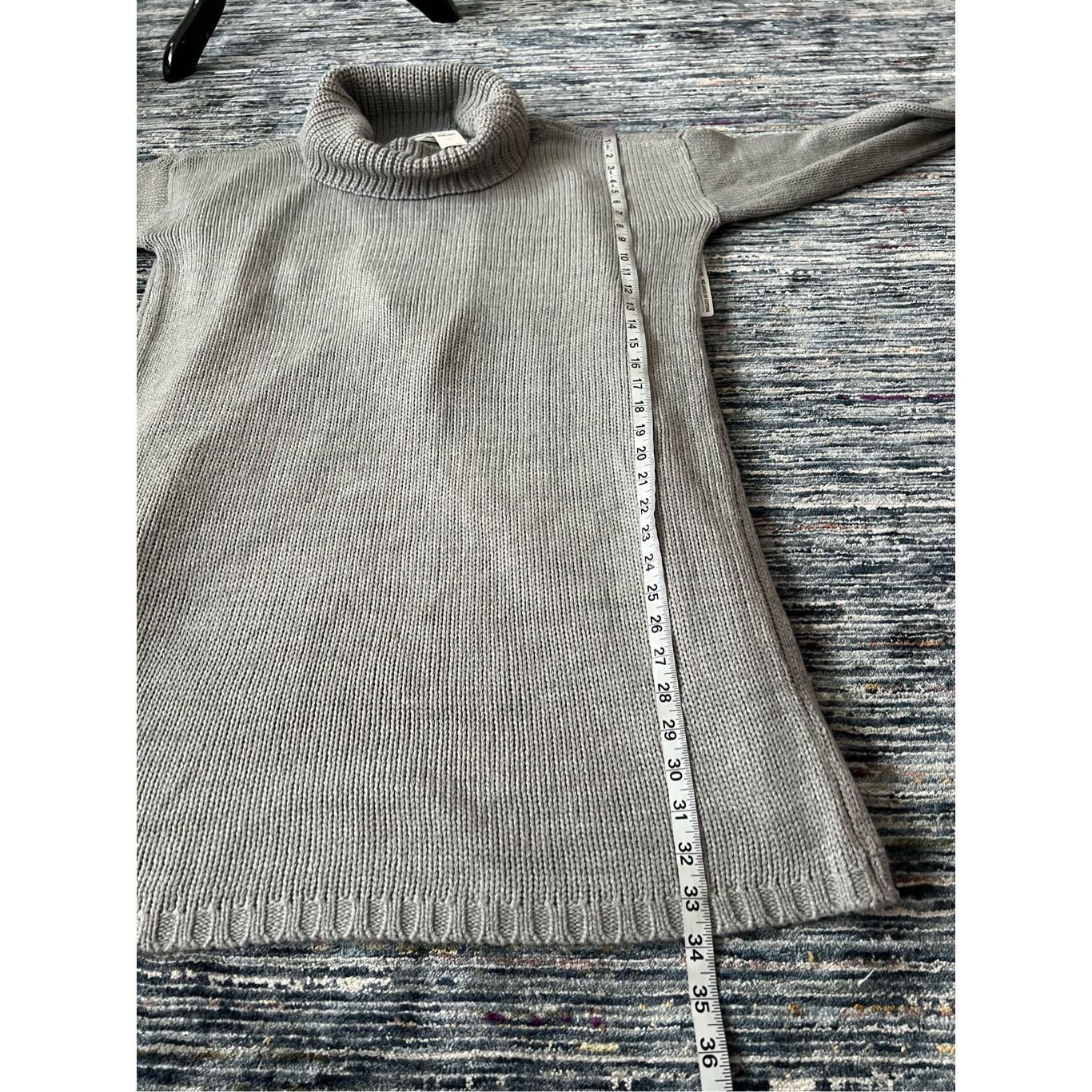 Anthropologie Anthropologie NWT Split Back Sweater Grey Sz L Size L / US 10 / IT 46 - 7 Thumbnail