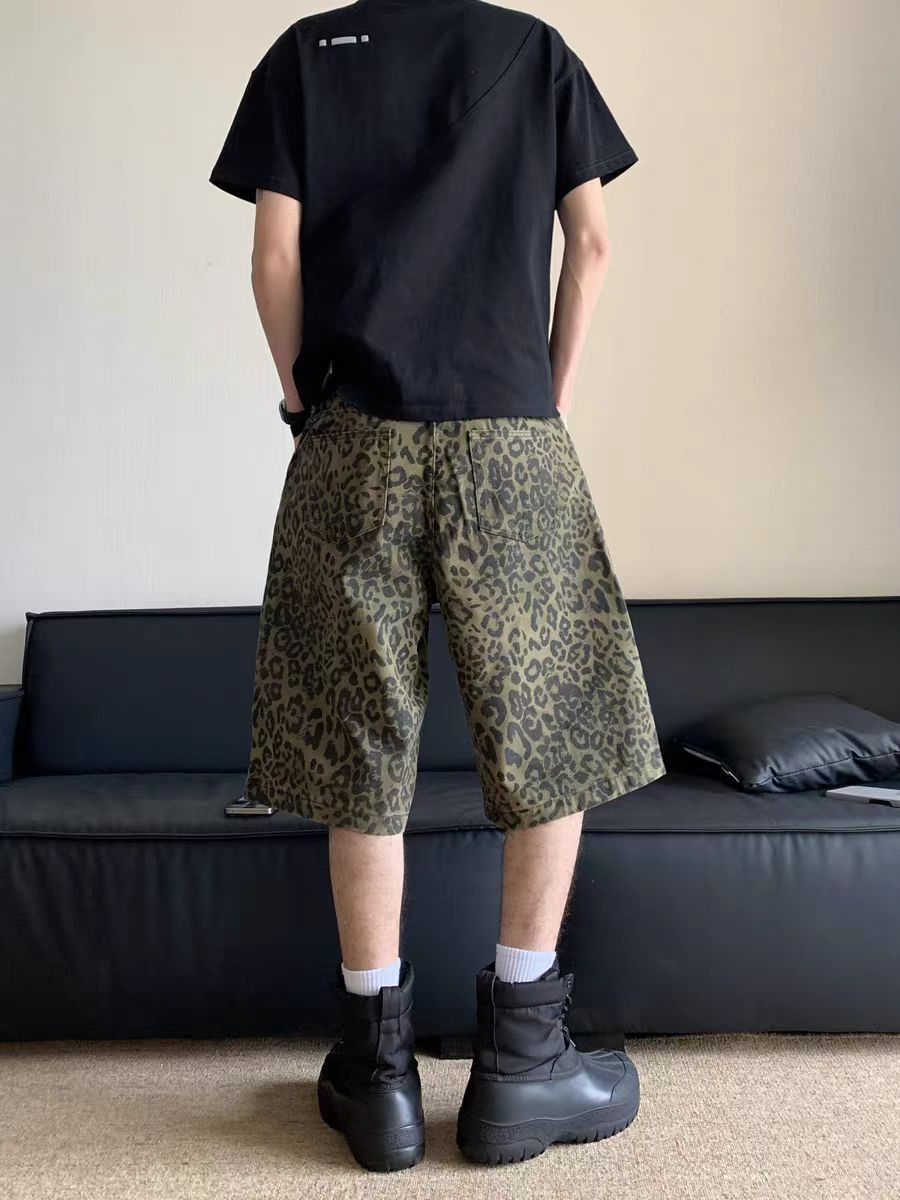 Japanese Brand Slouchy style vintage leopard baggy denim shorts Size US 32 / EU 48 - 4 Thumbnail