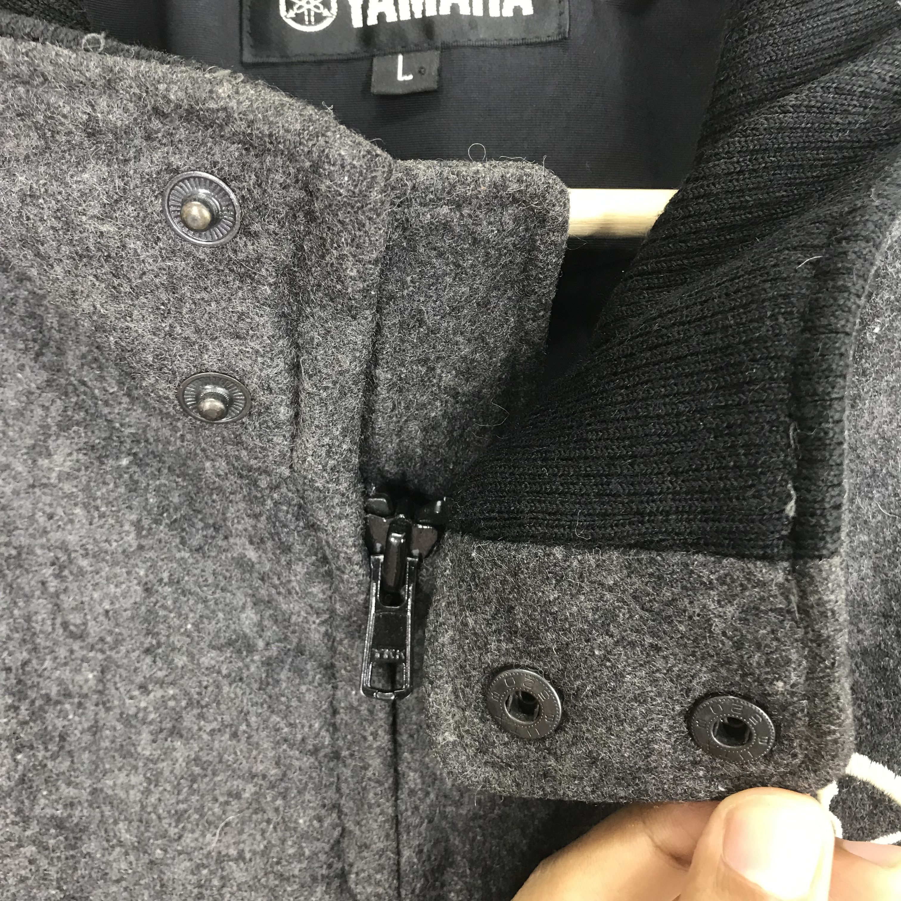 Vintage Vintage 90's Yamaha Motorsport Bomber Jacket Wool Black Size US L / EU 52-54 / 3 - 9 Thumbnail