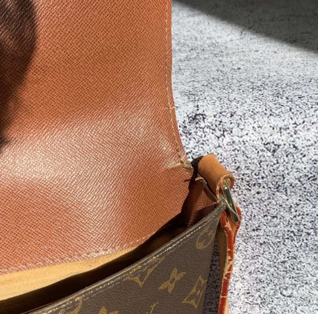 Louis Vuitton Louis Vuitton Musette Tango Canvas Handbag Size ONE SIZE - 8 Thumbnail