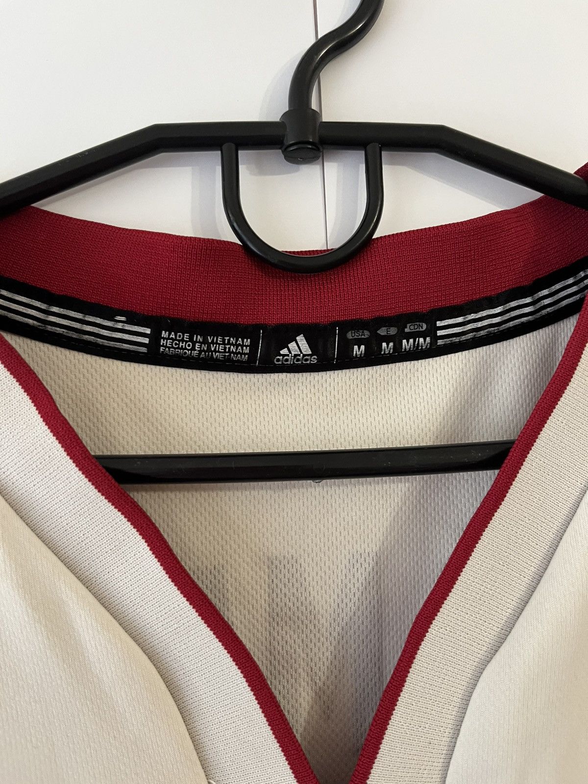 Adidas Adidas Miami Heat LeBron James #6 NBA Basketball Jersey Size US M / EU 48-50 / 2 - 8 Thumbnail
