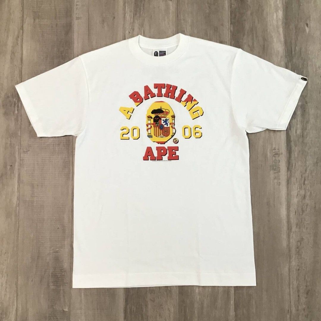 Bape 🔥2006 World Cup🔥 BAPE Spanish Flag college logo T-Shirt NIGO Size US M / EU 48-50 / 2 - 2 Thumbnail