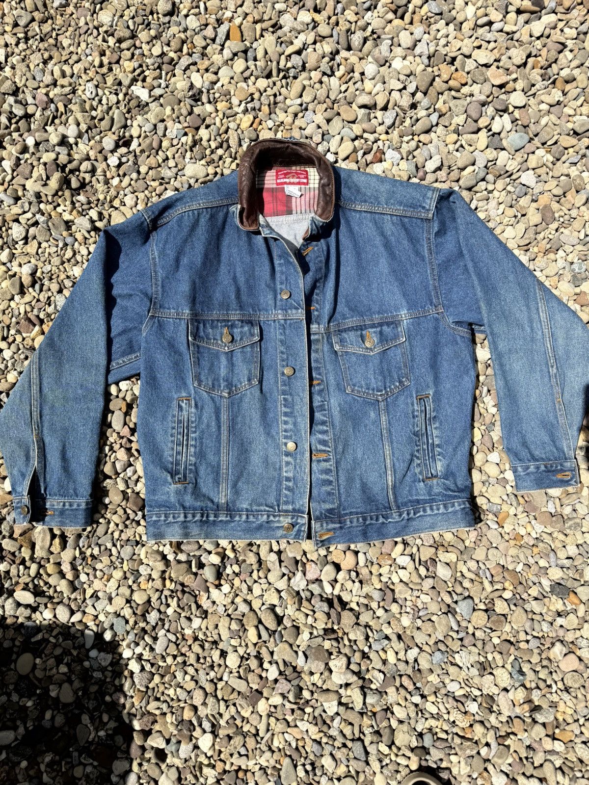 Marlboro CRAZY VTG Marlboro Denim Jacket Size US XL / EU 56 / 4 - 1 Thumbnail