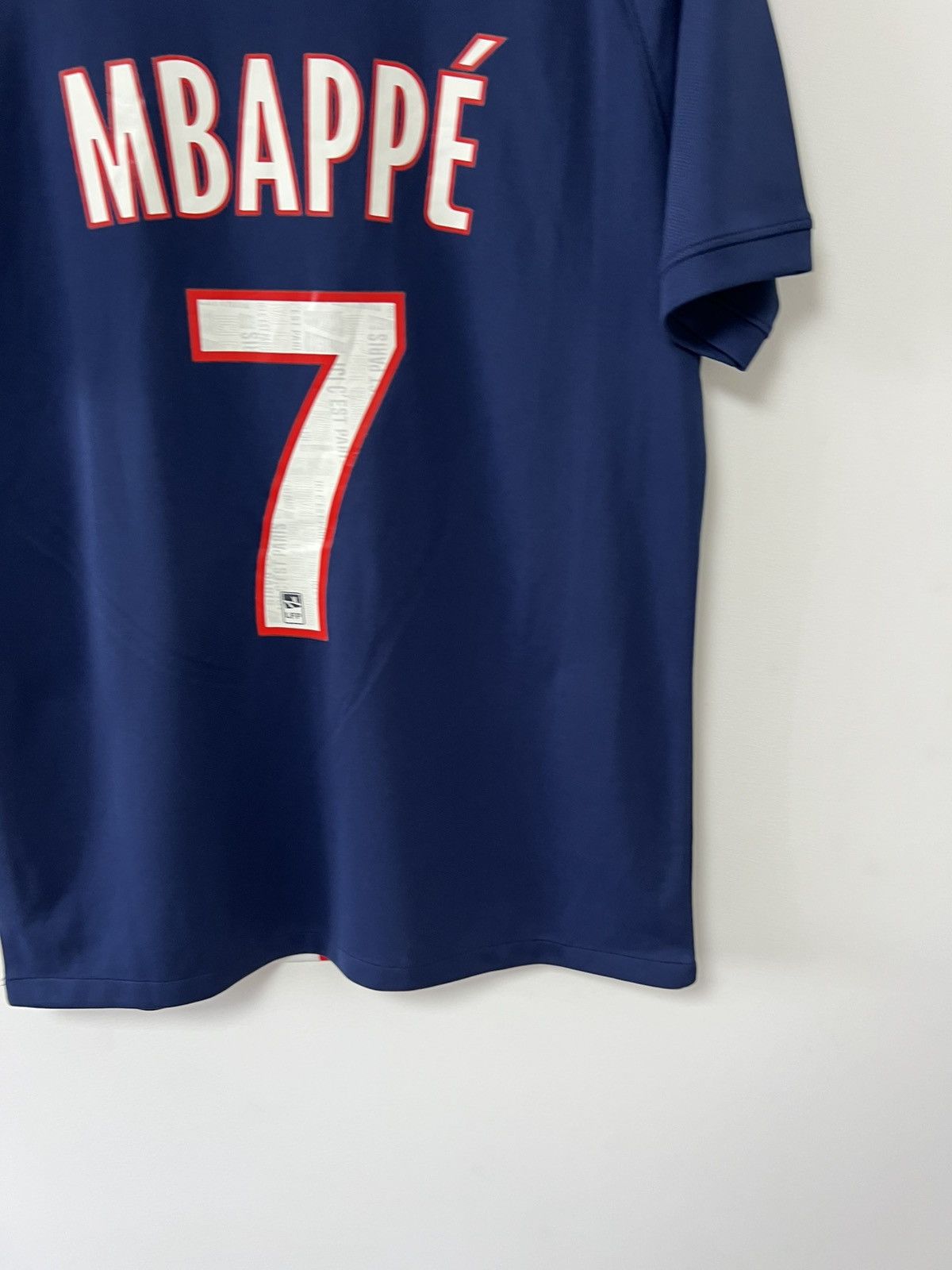 Nike PSG 2019/20 Home Jersey Mbappe #7 Football Shirt Nike M Size US M / EU 48-50 / 2 - 10 Thumbnail