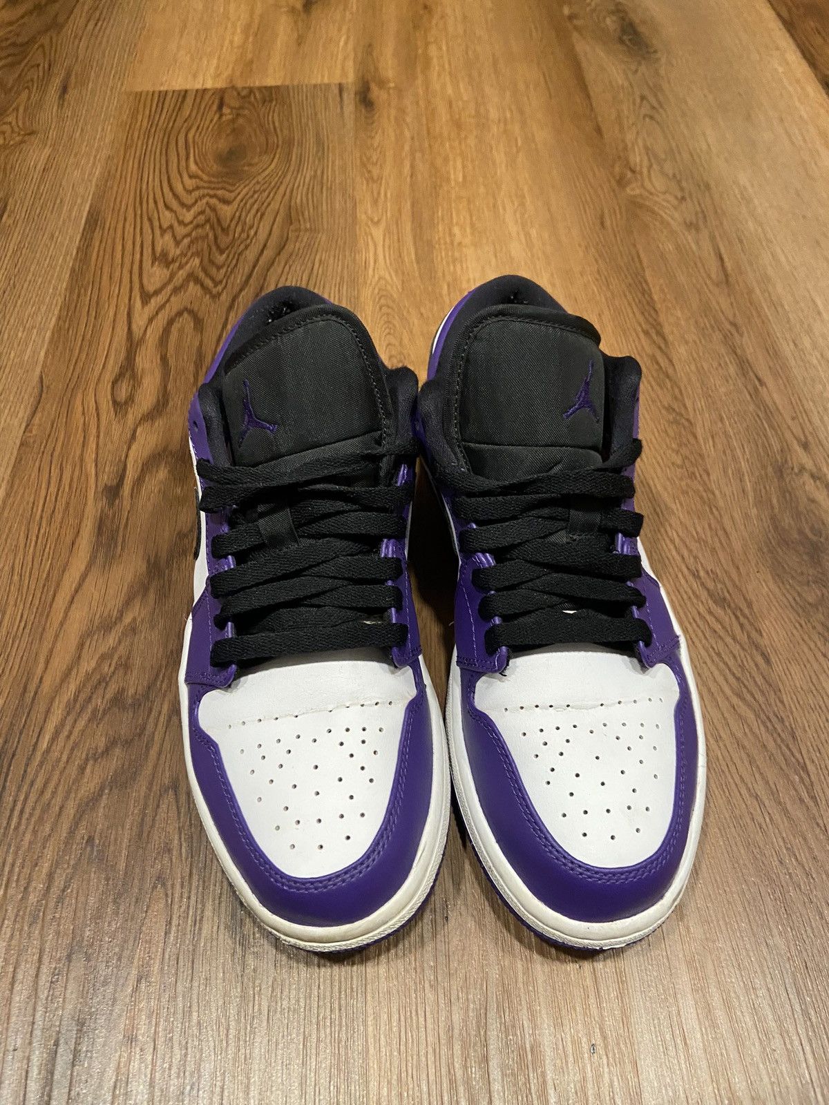 Jordan Brand × Nike Jordan 1 Low Court Purple White Size US 8.5 / EU 41-42 - 1 Thumbnail