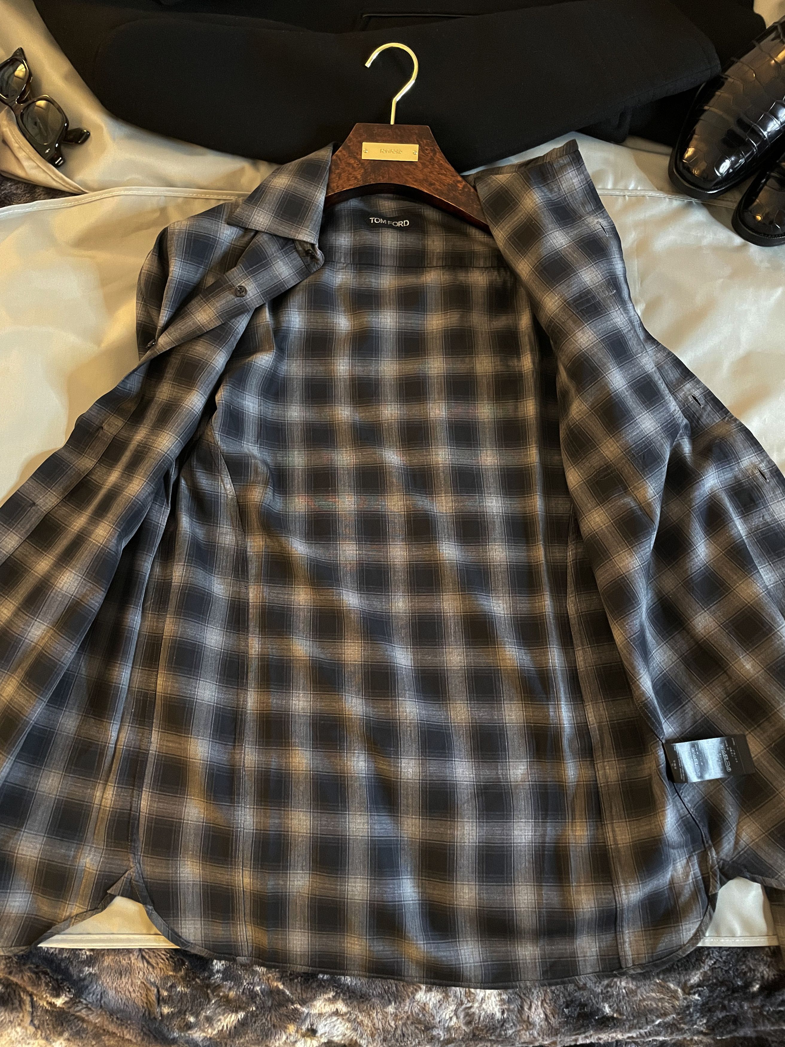 Tom Ford Ultimate $800 TOM FORD Plaid Shirt, Great Fit and Details Size US M / EU 48-50 / 2 - 15 Thumbnail