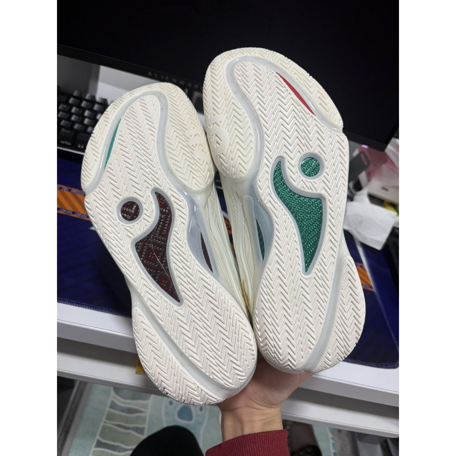 Li-Ning Size 8 Li-Ning Way of Wade 808 5 ULTRA V2 Basketball Shoes Size US 8 / EU 41 - 6 Thumbnail