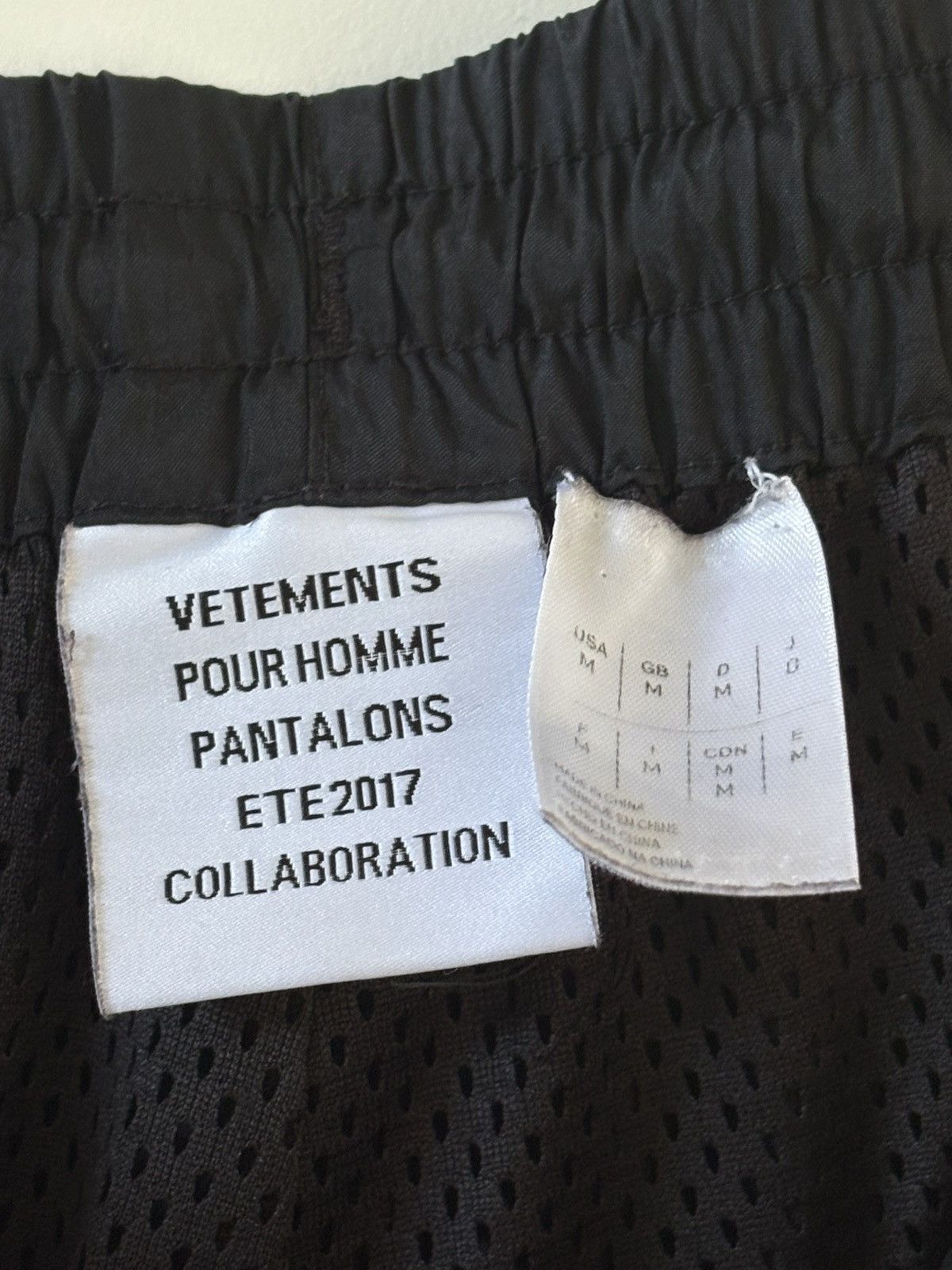 Vetements S/S 2017 Vetements x Reebok by Demna Gvasalia Sweatpants Size US 28 / EU 44 - 6 Thumbnail