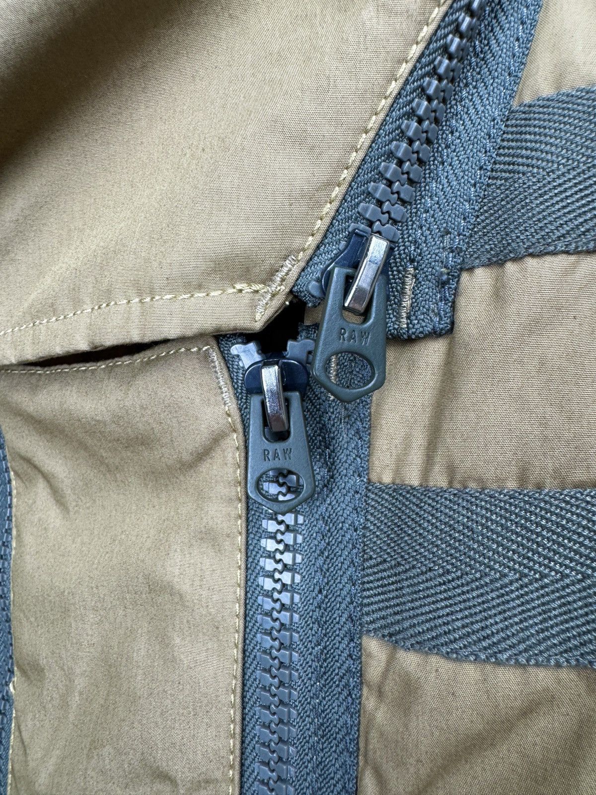 G-Star G-Star Raw E 3D Multi Pockets Poplin Vest Sand Beige Size US S / EU 44-46 / 1 - 5 Thumbnail