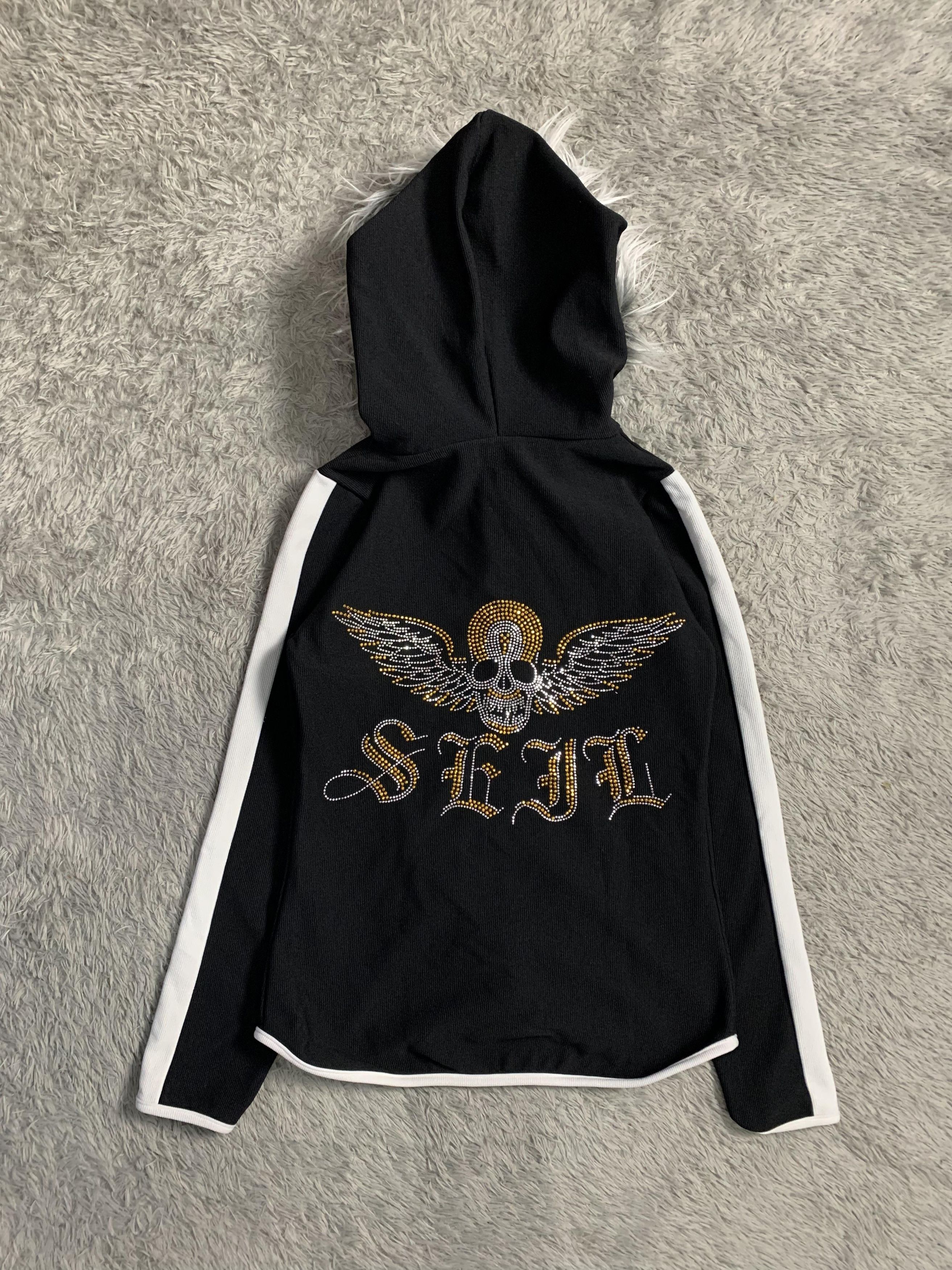 Japan Brand Sick Issue Skull Fur Hoodie with Sparkle