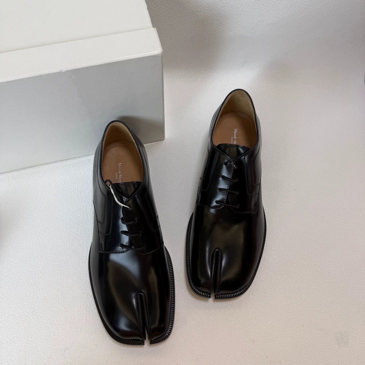 Maison Margiela Maison Margiela Tabi stitched silhouette casual shoes Size US 9 / EU 42 - 6 Thumbnail
