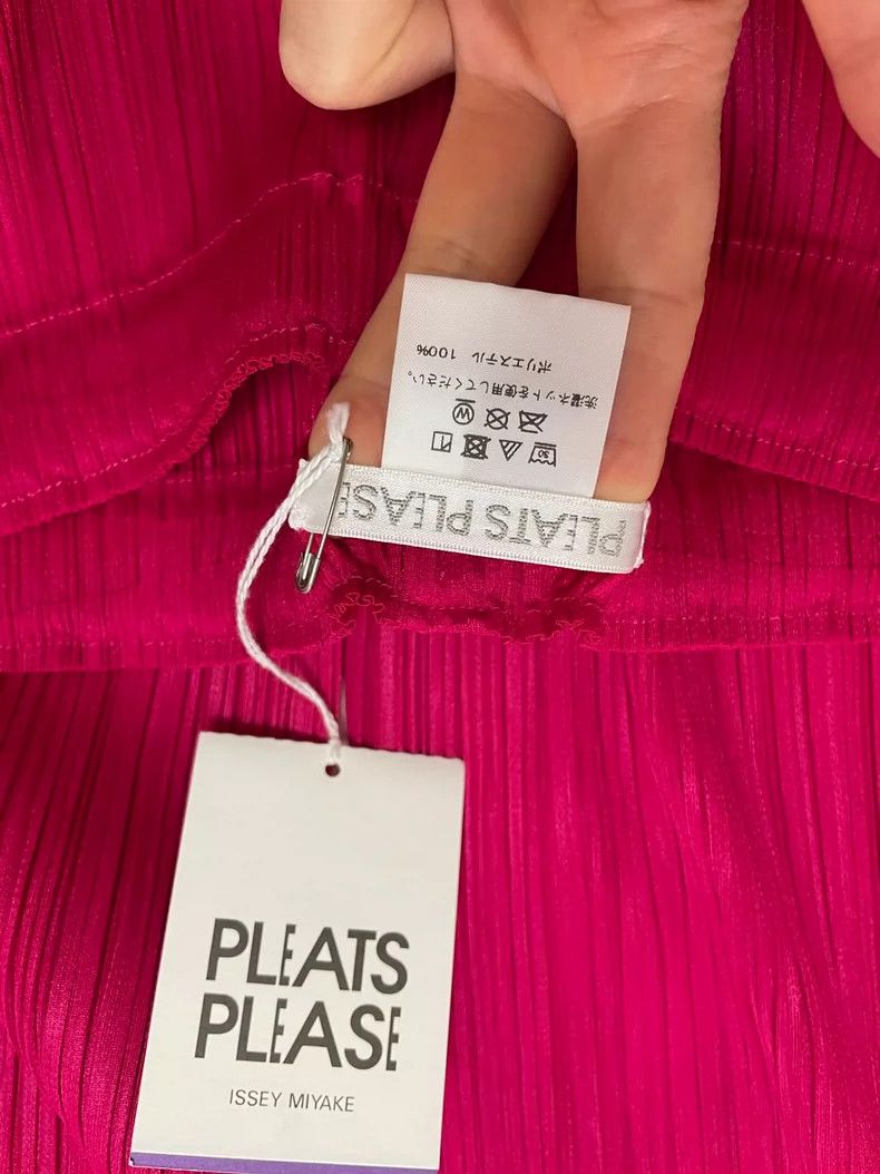 Issey Miyake Issey Miyake Red pleated pants Size 25" / US 0 / IT 36 - 7 Thumbnail