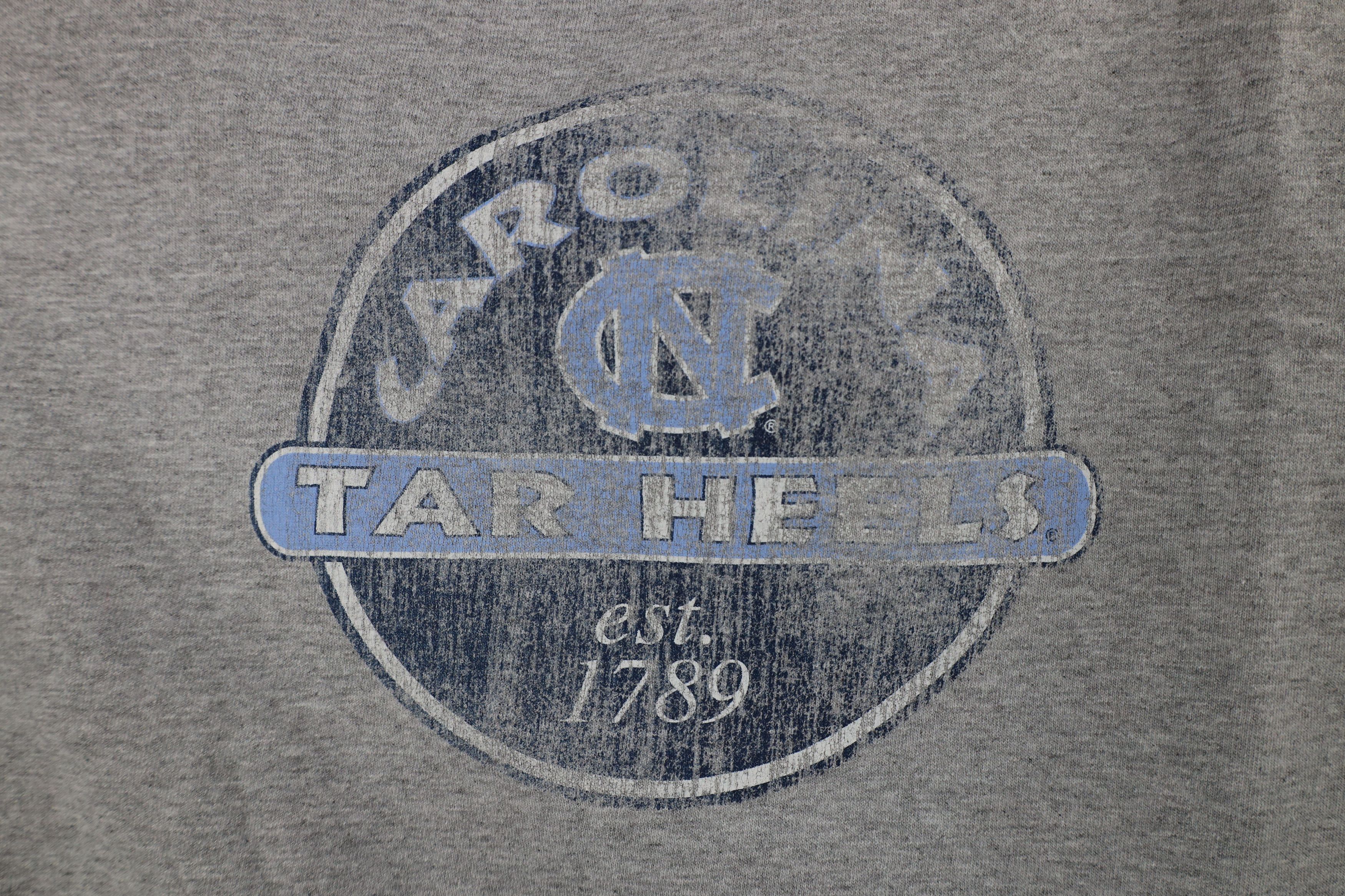 Vintage Vintage 90s University of North Carolina Tar Heels T-Shirt Size US XL / EU 56 / 4 - 4 Thumbnail