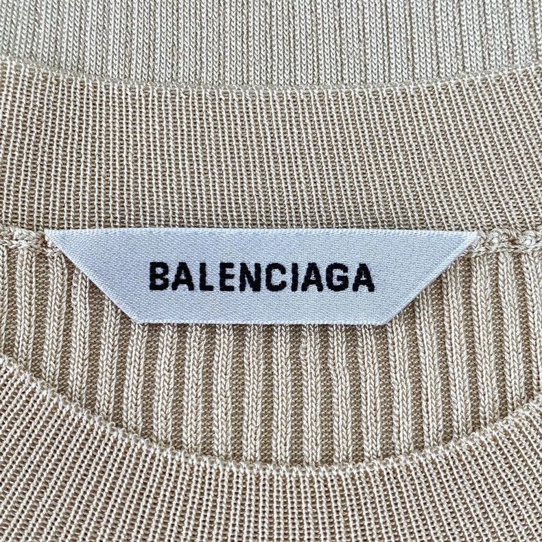 Balenciaga Balenciaga Apricot Letter Long Sleeve Crew Neck Long Sleev Size S / US 4 / IT 40 - 6 Thumbnail