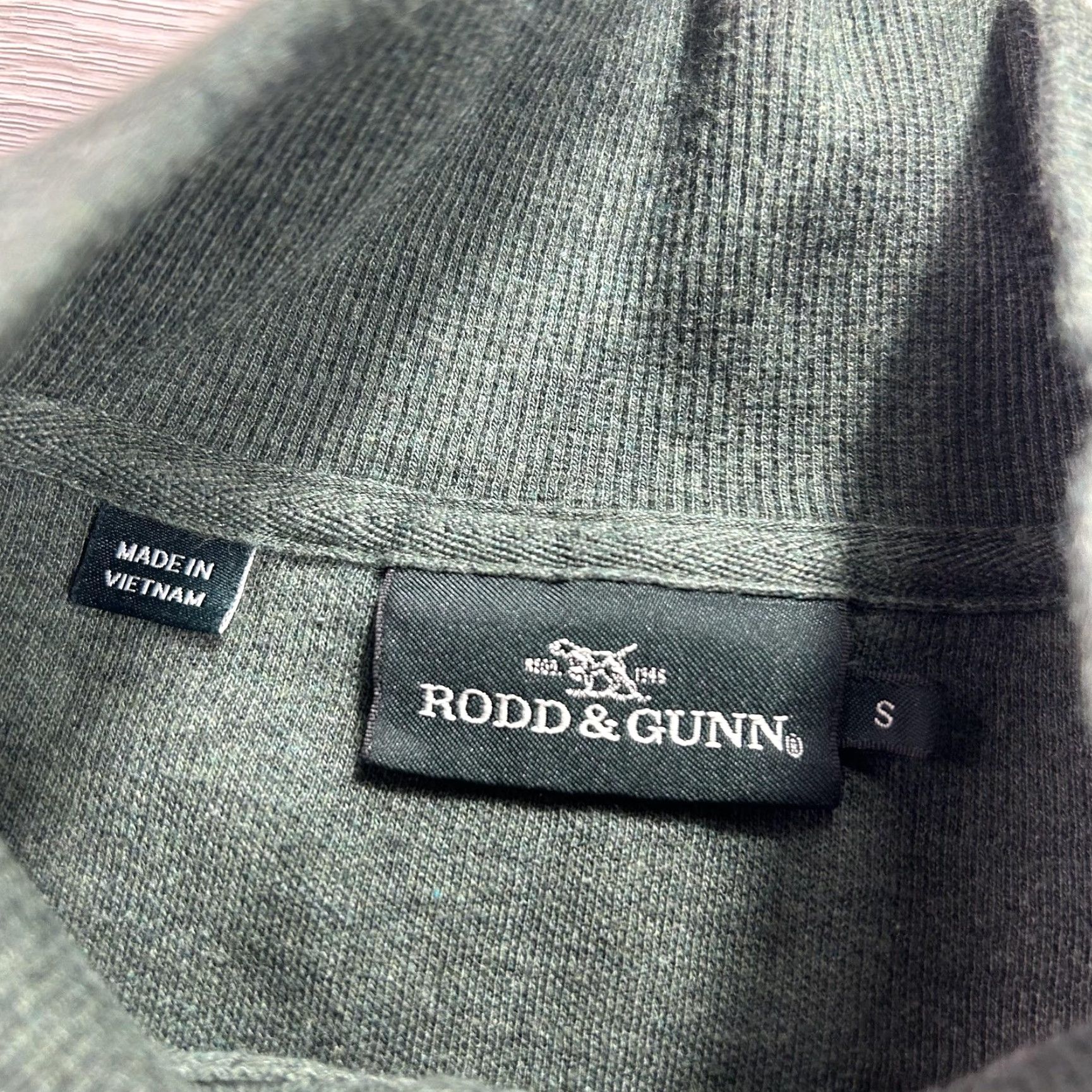 Rodd & Gunn Rodd & Gunn Sweater Mens Small Green 1/4 Zip Mock Neck Cotton Knit Pullover Size US S / EU 44-46 / 1 - 3 Thumbnail