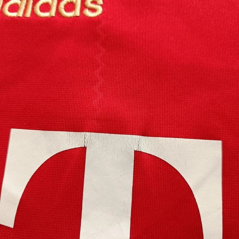 Adidas BAYERN MUNICH 2011 2012 2013 HOME FOOTBALL JERSEY ADIDAS M Size US M / EU 48-50 / 2 - 6 Thumbnail