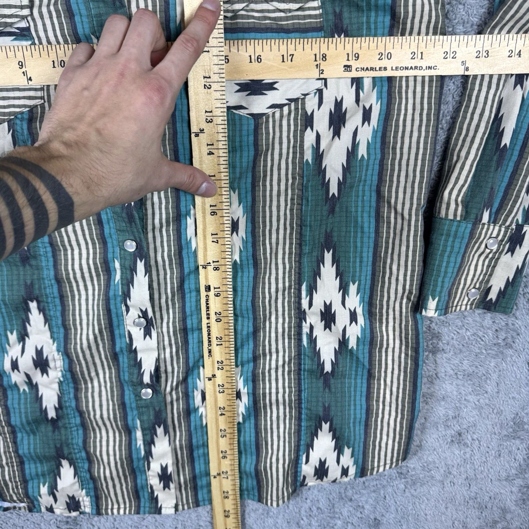 Vintage Crazy Train Pearl Snap Shirt Womens M Vintage Cowgirl Aztec Sawtooth 90s Western Size M / US 6-8 / IT 42-44 - 5 Thumbnail