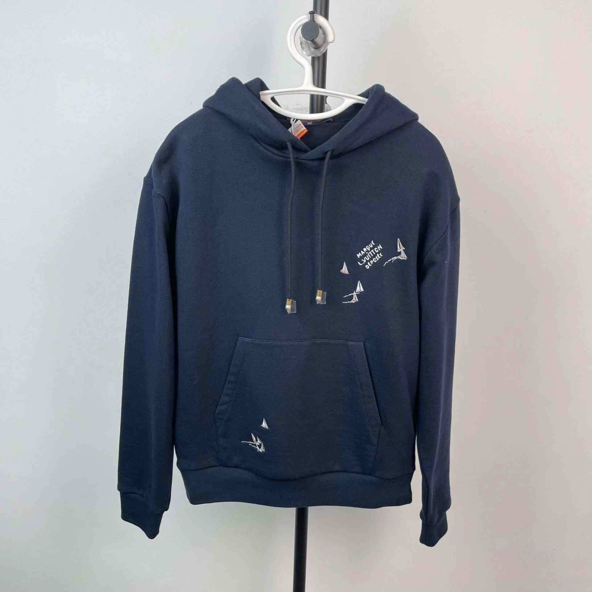 Louis Vuitton Louis Vuitton Retro Cotton Blue Hoodie XS Men Size US XS / EU 42 / 0 - 1 Thumbnail