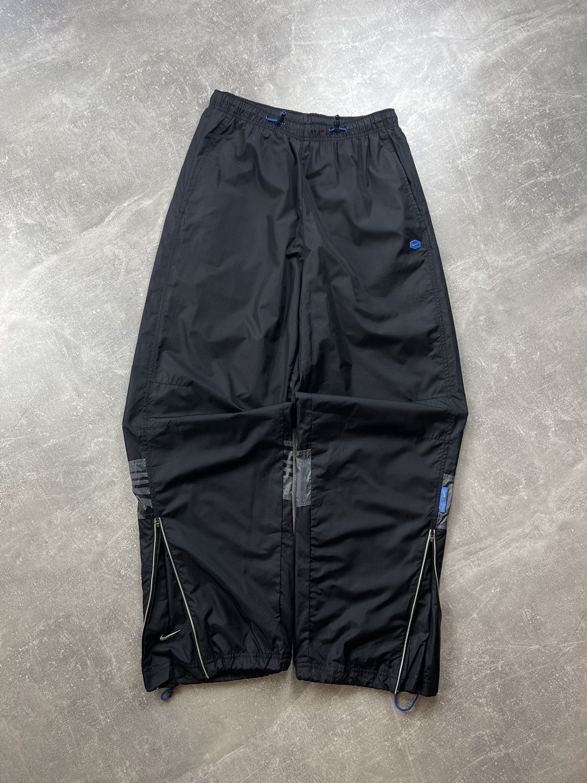 Nike × Vintage Vintage Nike Logo Zip-Off Pants Black Tech Outdoor Nylon Size US 34 / EU 50 - 2 Thumbnail