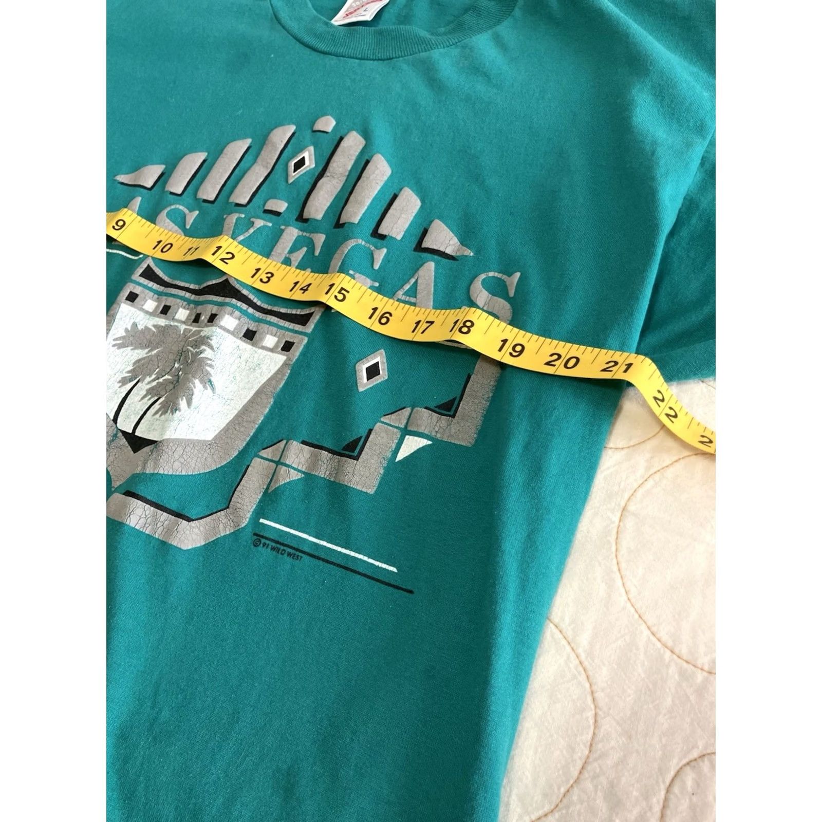 Jerzees VINTAGE Jerzees T-Shirt Teal Graphic Shirt Large L 90s Las Vegas NV Nevada Stained Mens Shirts Green Size US L / EU 52-54 / 3 - 6 Thumbnail