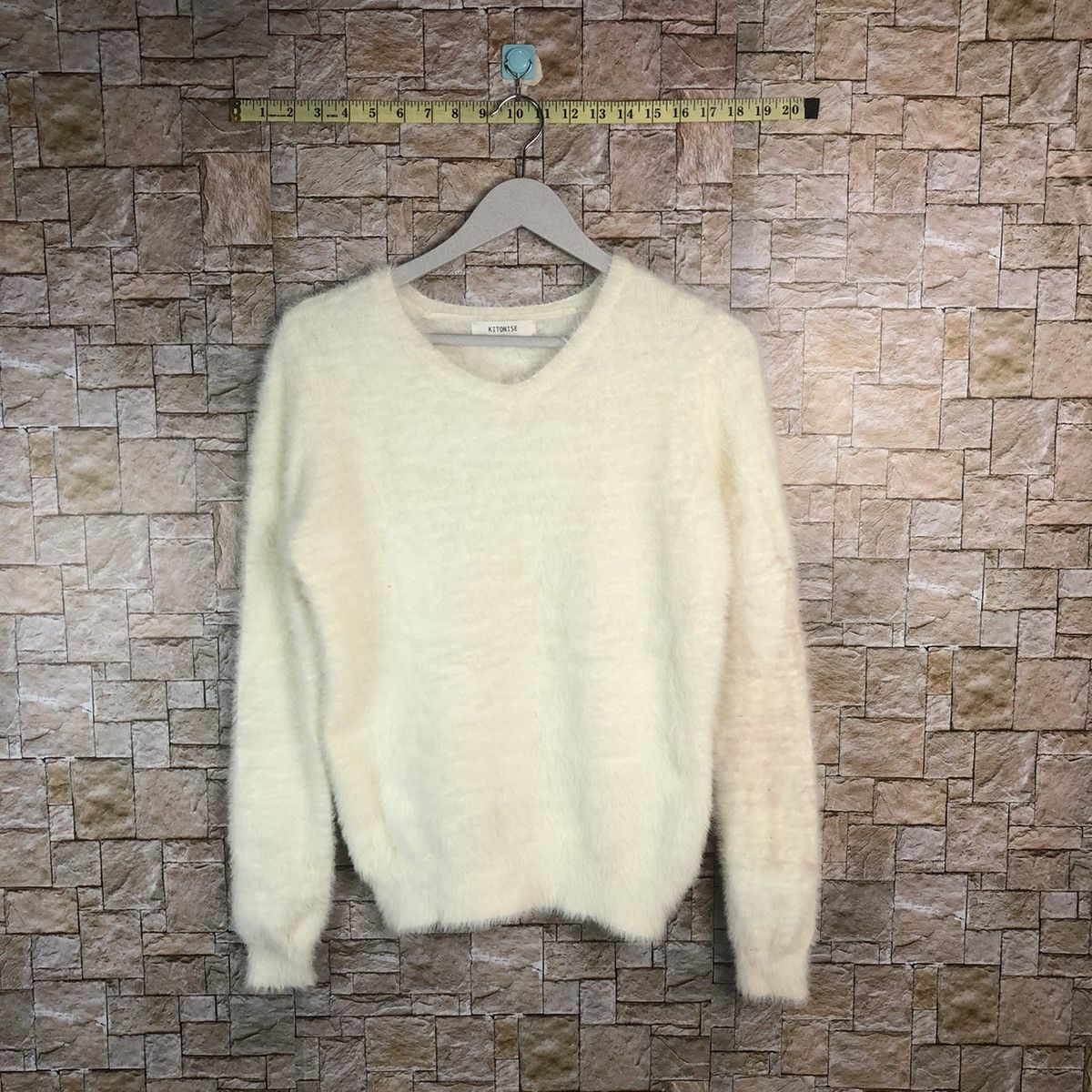 Kitonise White Shag Shaggy Fur Mohair Knitwear #A17