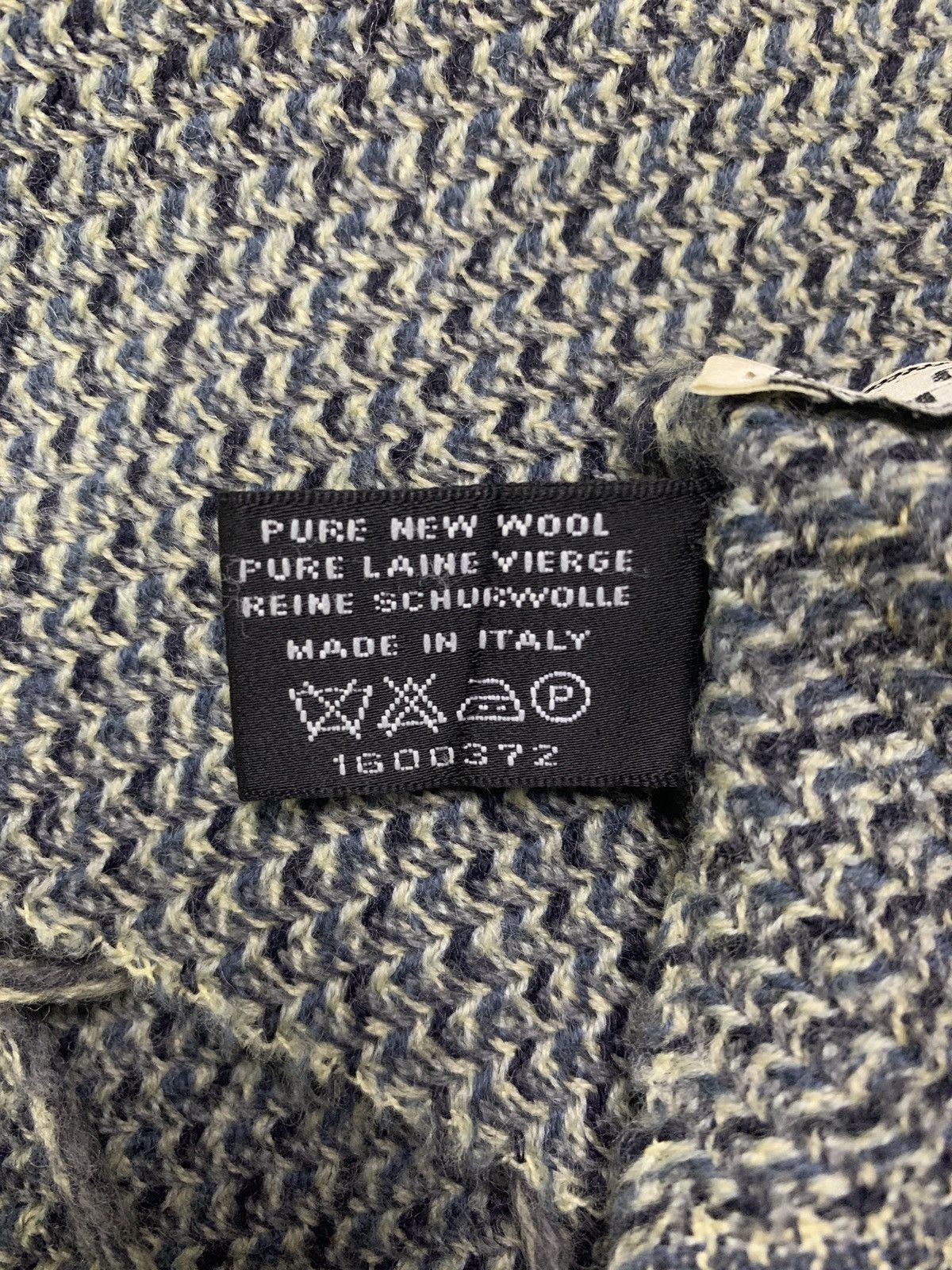 Versace vintage gianni versace scarve / muffler Size ONE SIZE - 7 Thumbnail