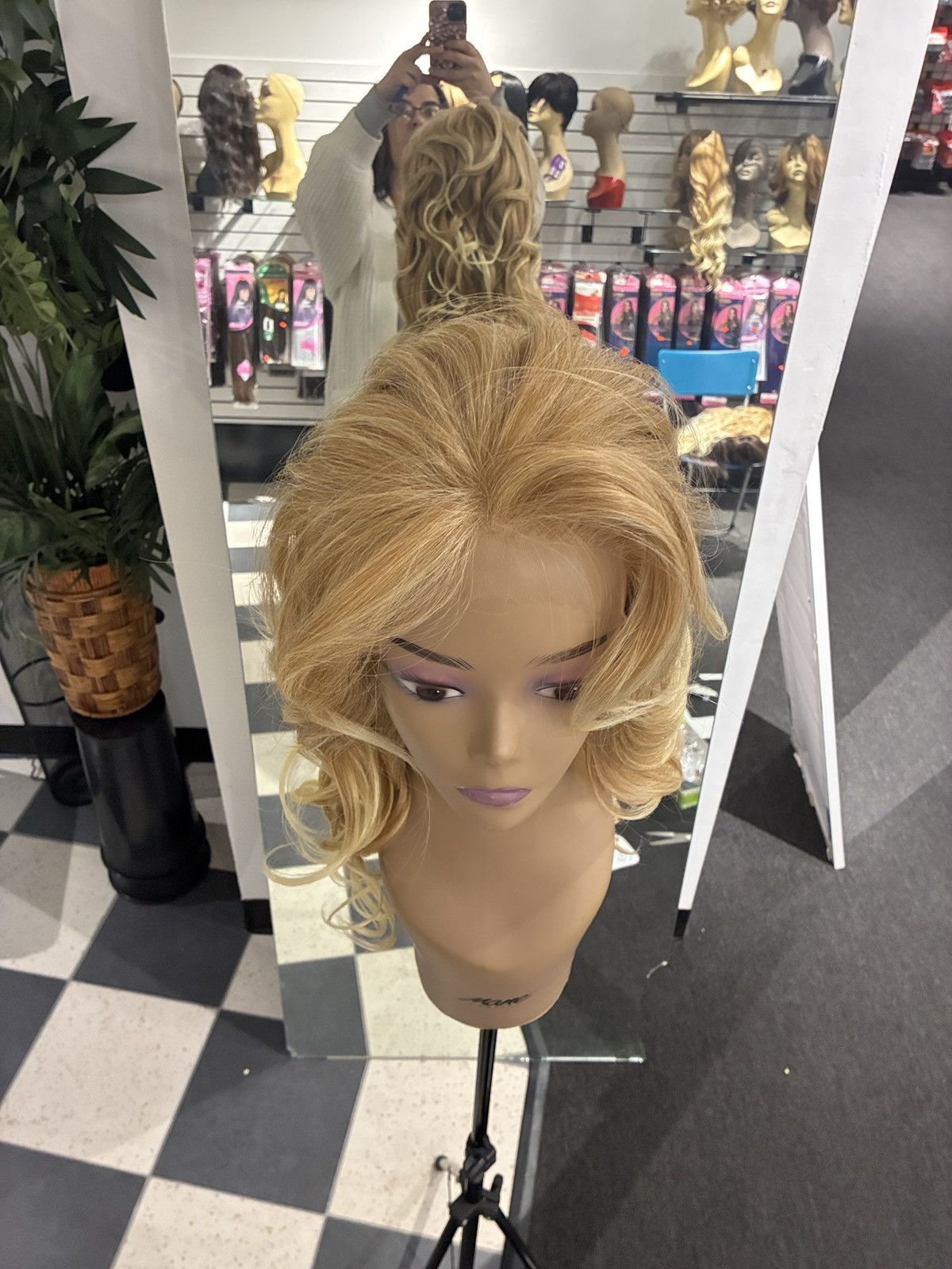 Other Tess wigs Size ONE SIZE - 3 Thumbnail
