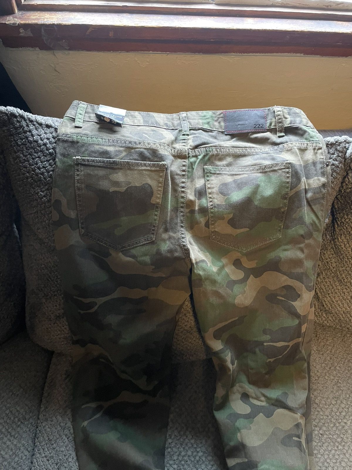 Adam Levine Camo Denim Pants Size US 34 / EU 50 - 2 Thumbnail