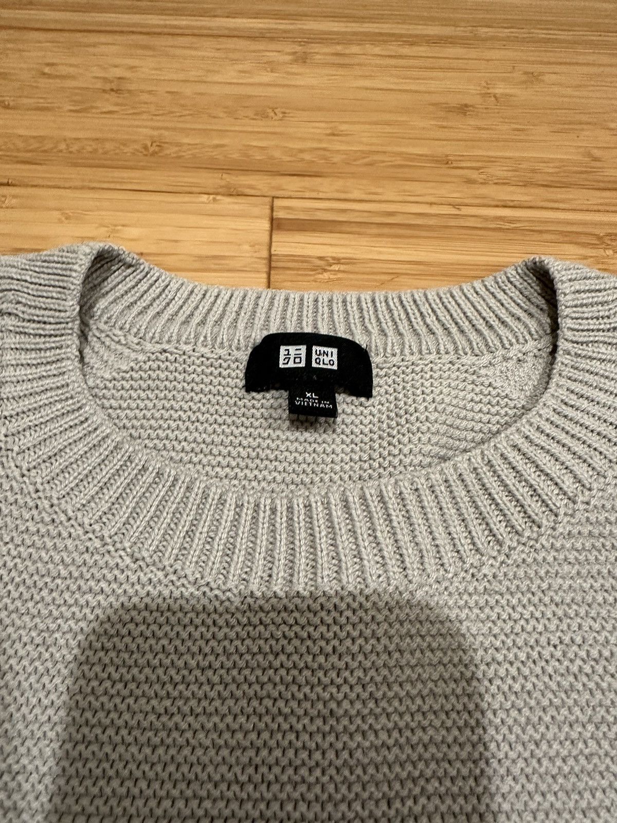 Uniqlo Uniqlo Men's 3D Knit Seamless Crew Neck Jumper Size XI Size US M / EU 48-50 / 2 - 1 Thumbnail