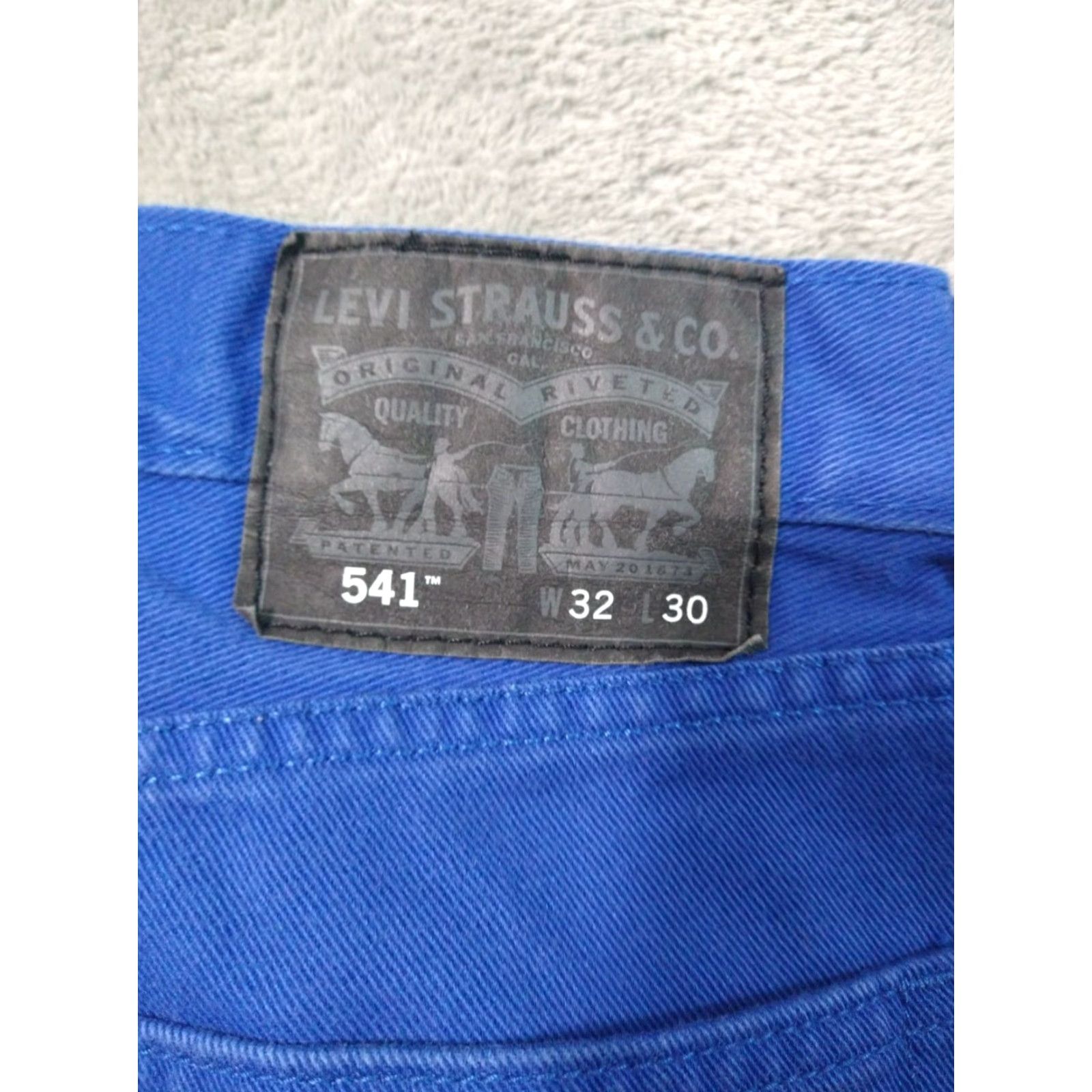 Levi's Levi's 541 Jeans Mens 32x30 Blue Denim Athletic Taper Leg Mid Rise Jeans Size US 32 / EU 48 - 7 Thumbnail