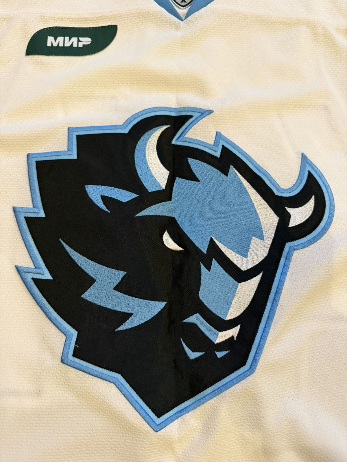 Other Game hockey jersey HC "Dynamo Minsk" Size US XL / EU 56 / 4 - 4 Thumbnail