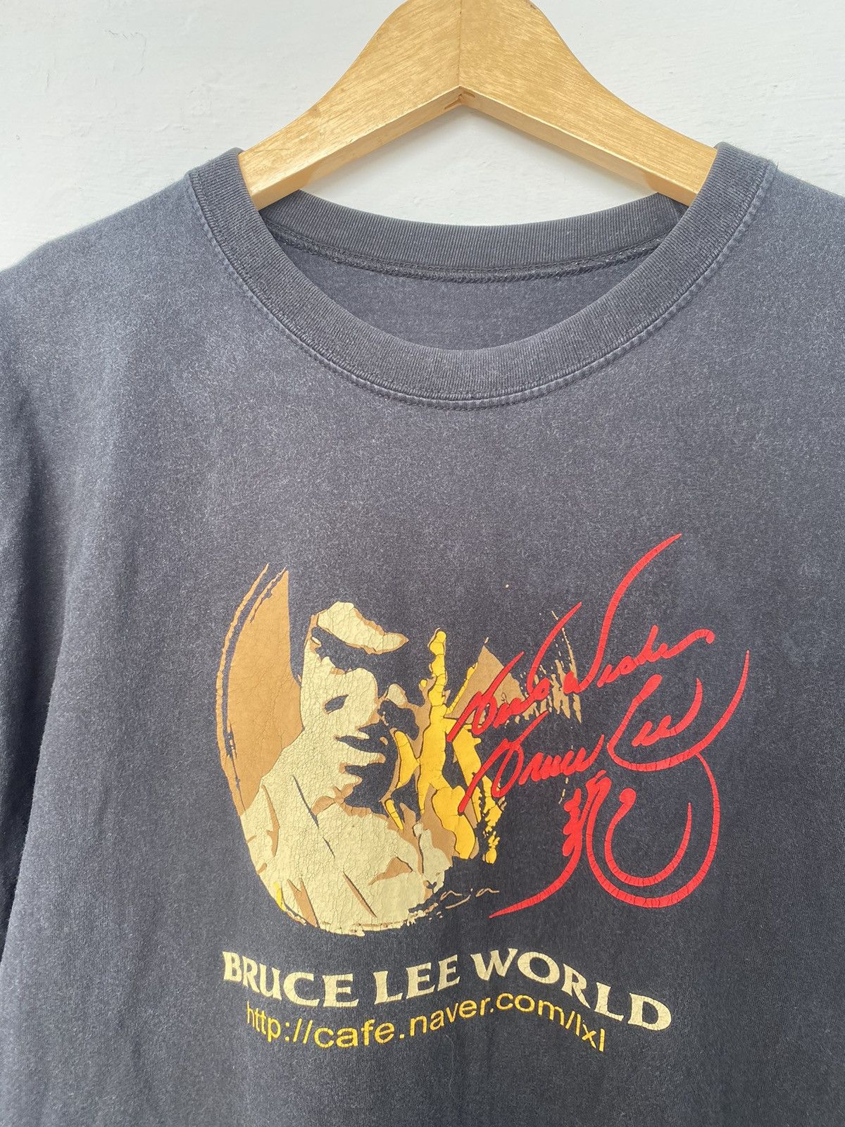 Vintage Vintage Very Rare Bruce Lee World Movie Promo Tees Size US L / EU 52-54 / 3 - 1 Thumbnail