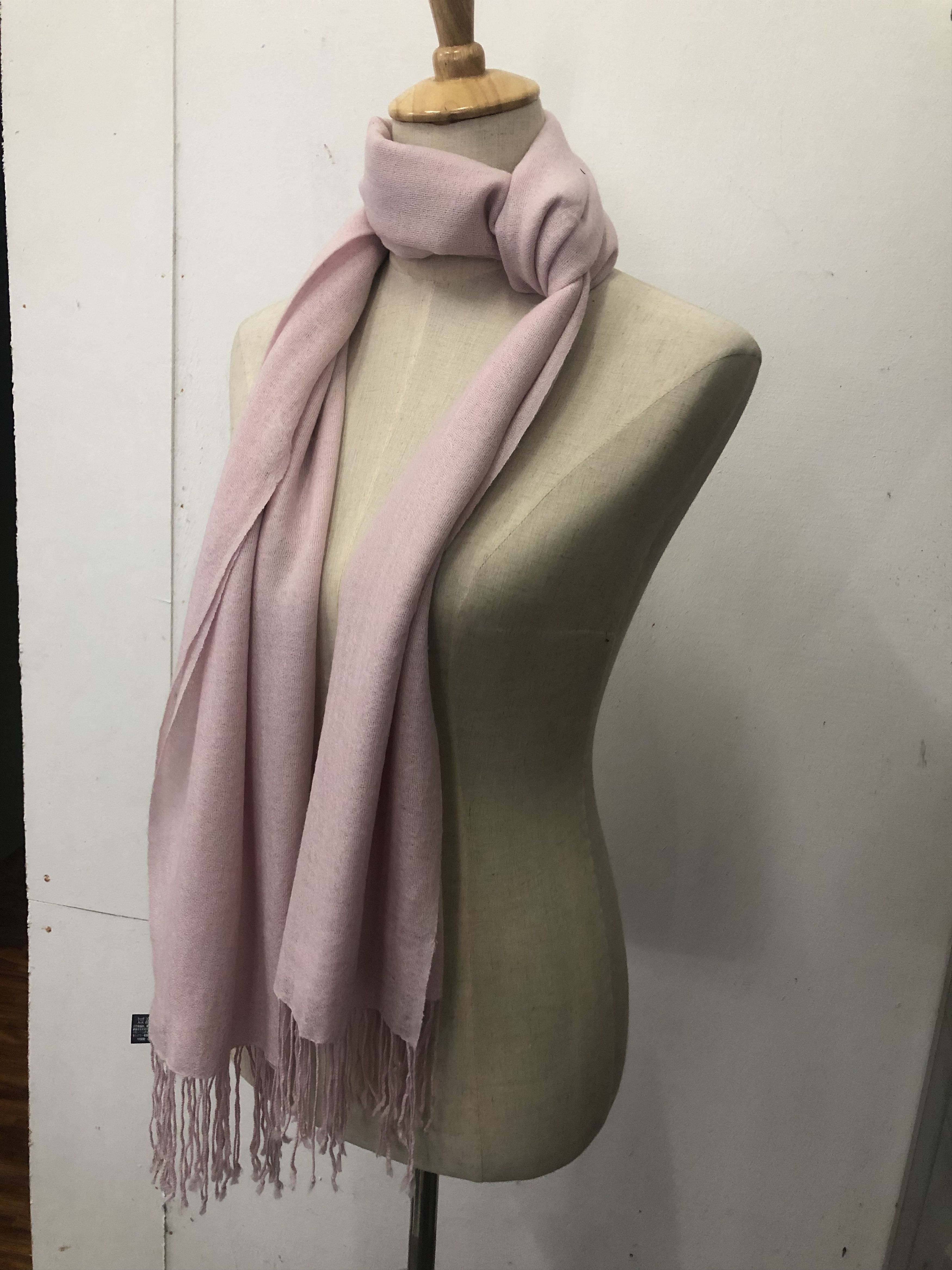 Lanvin Lanvin Scarf / Muffler / Pashmina / Neckwear Size ONE SIZE - 1 Thumbnail