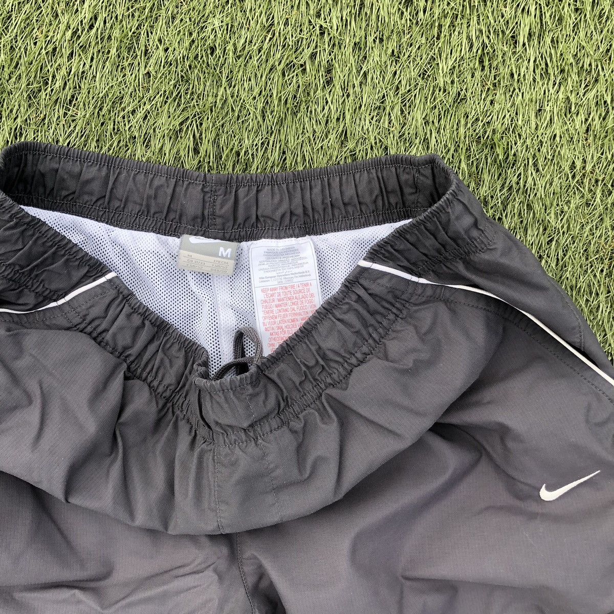 Nike Nike cropped shorts Size US 36 / EU 52 - 4 Thumbnail