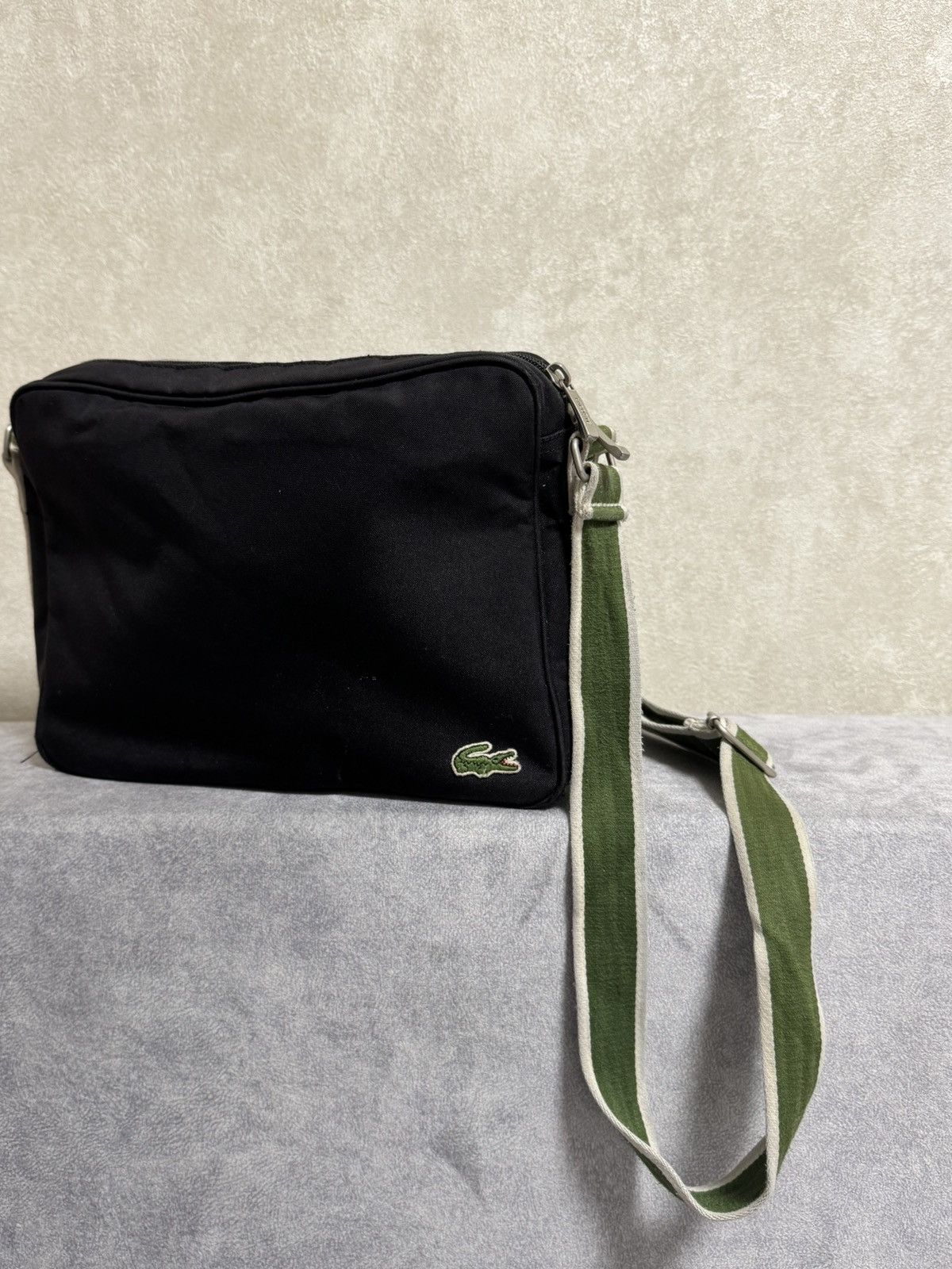 Lacoste Vintage Lacoste Y2K crossbody bag Size ONE SIZE - 4 Thumbnail