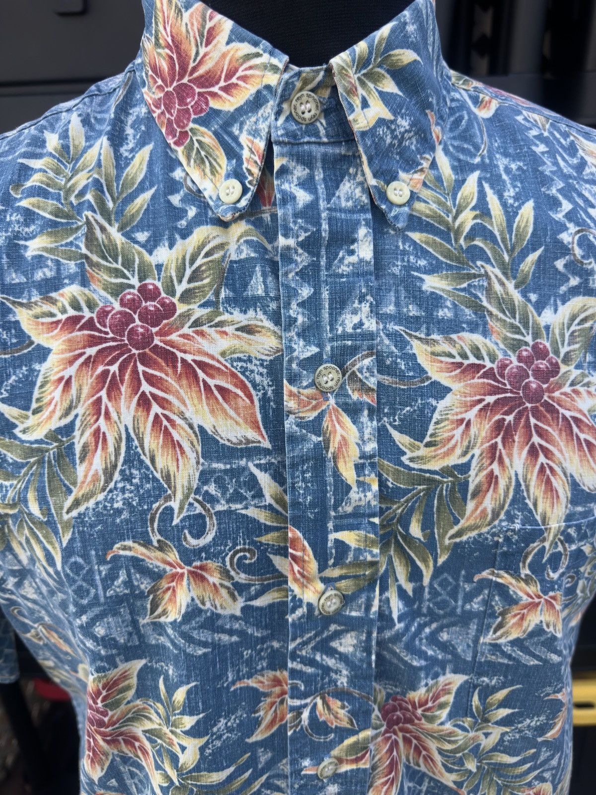 Reyn Spooner PreOwned Reyn Spooner Classic Fit Hawaiian Print Men's M Size US M / EU 48-50 / 2 - 3 Thumbnail