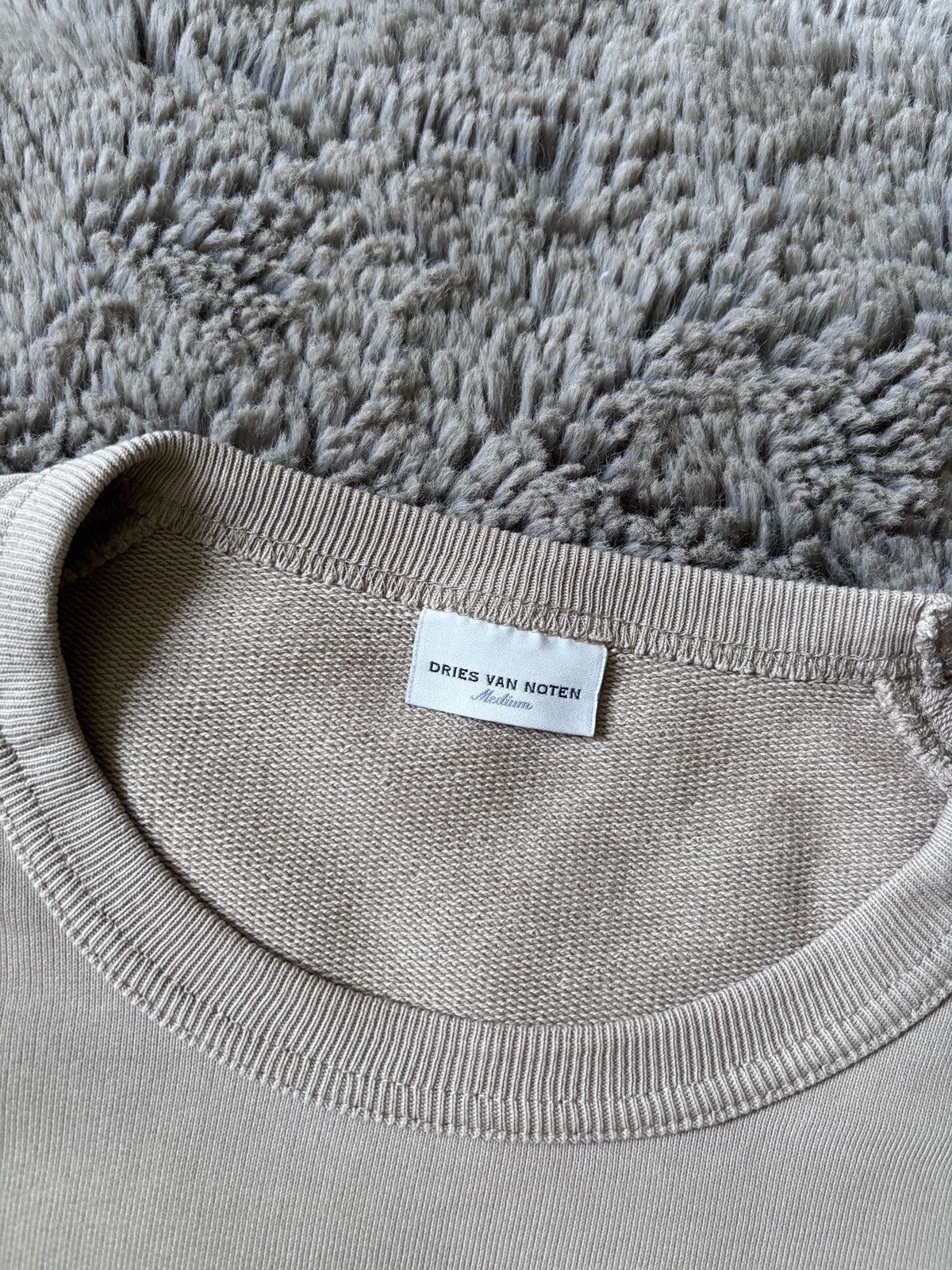 Dries Van Noten Dries Van Noten oversized beige cotton basic sweatshirt Size US M / EU 48-50 / 2 - 5 Thumbnail