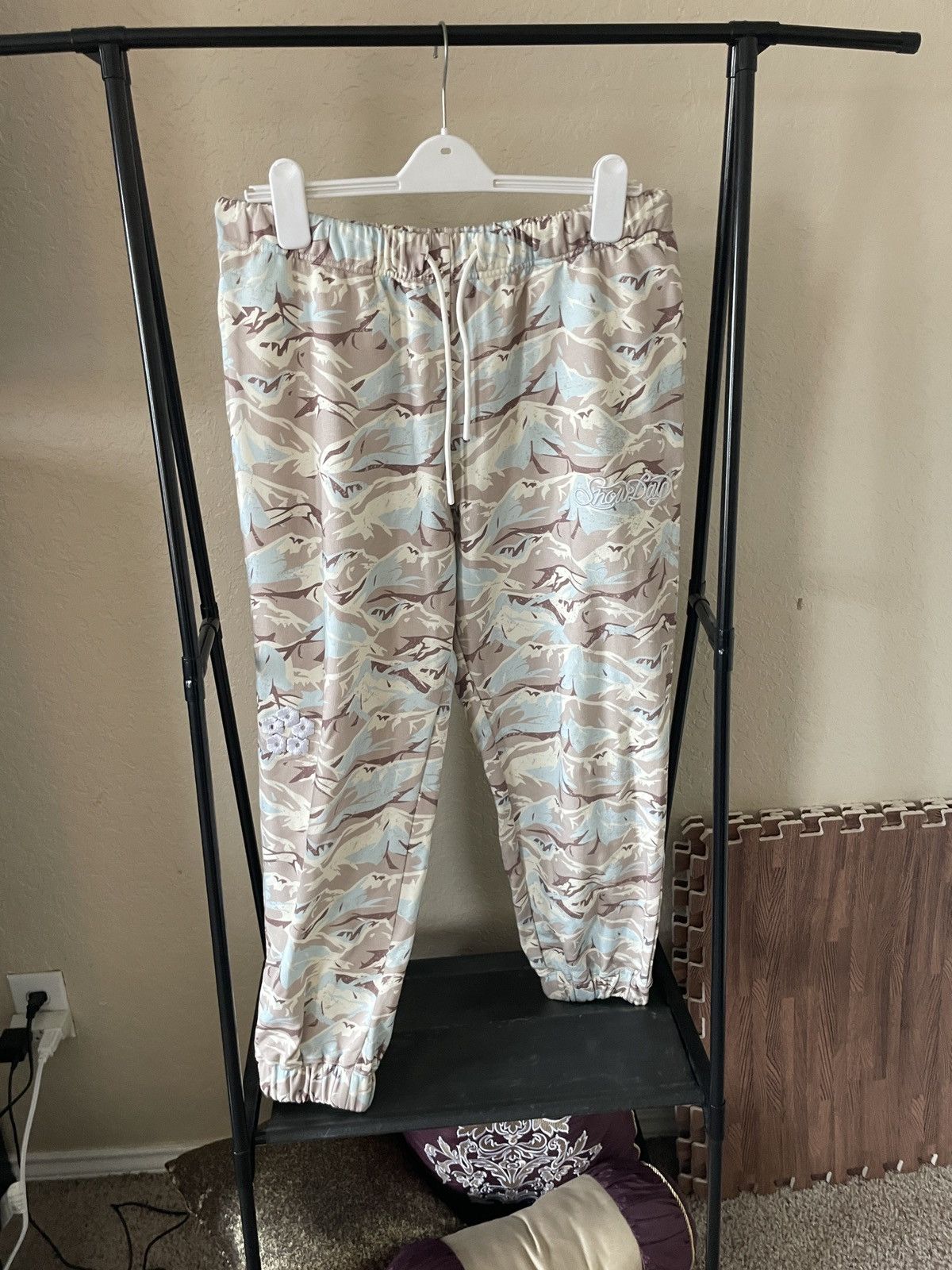 Snowday Camo Cotton joggers Size US 34 / EU 50 - 1 Thumbnail