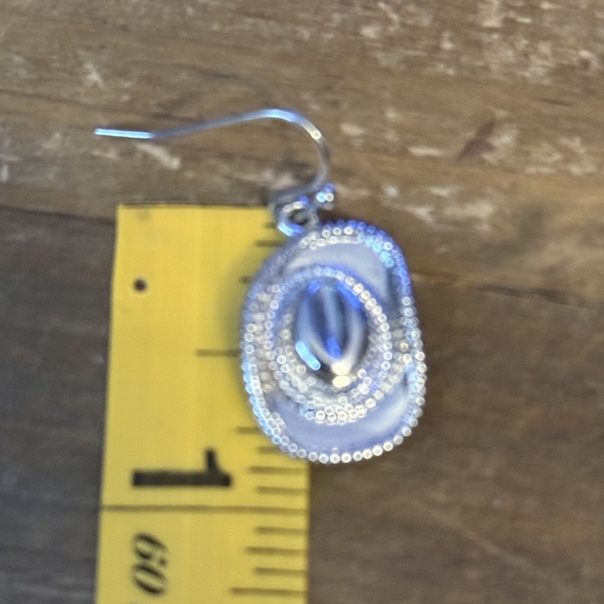Other Silver tone cowboy hat dangle earrings Size ONE SIZE - 3 Thumbnail