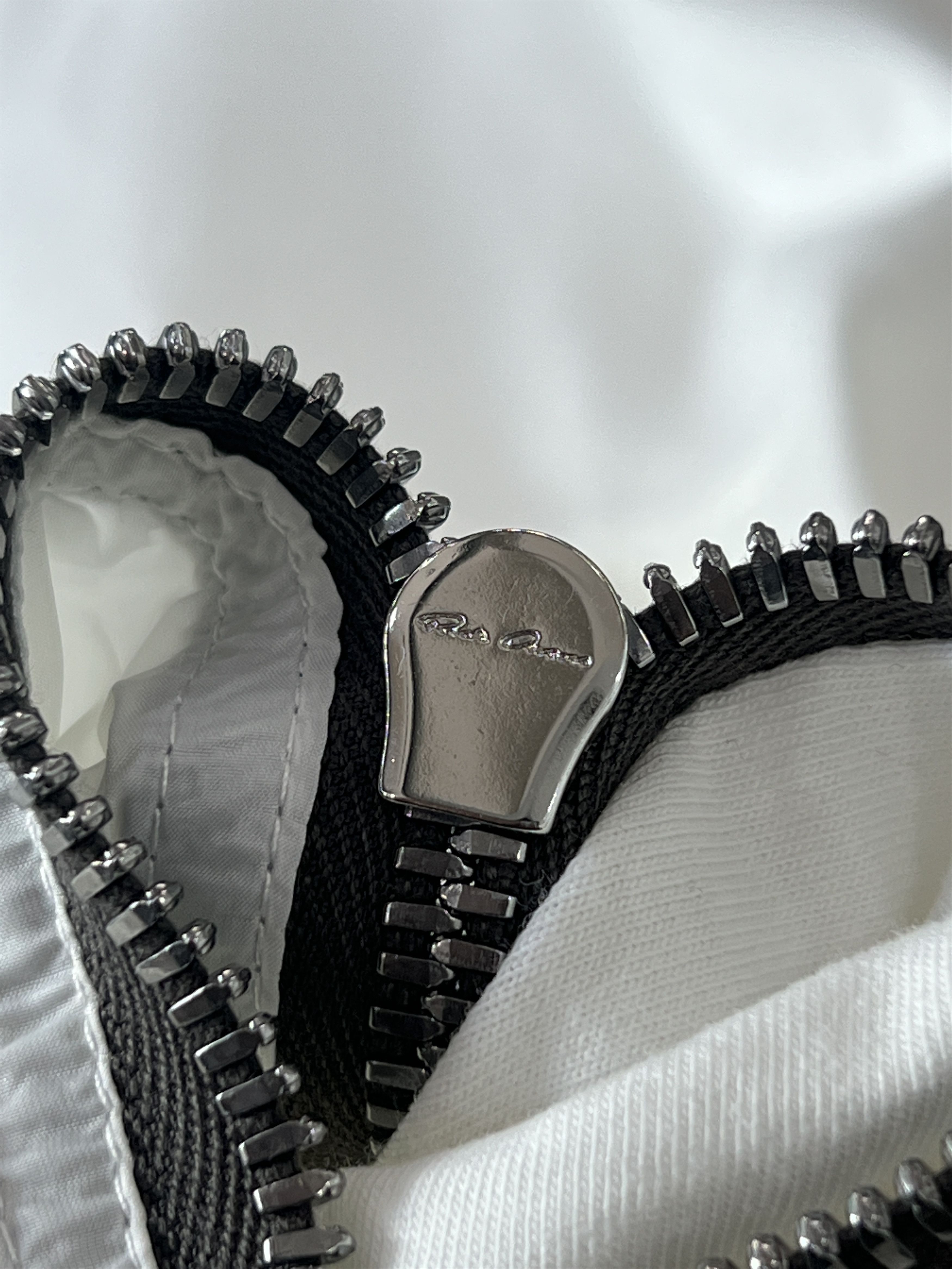 Rick Owens Rick Owens Zip Pocket Tee Milk White Medium Size US M / EU 48-50 / 2 - 5 Thumbnail
