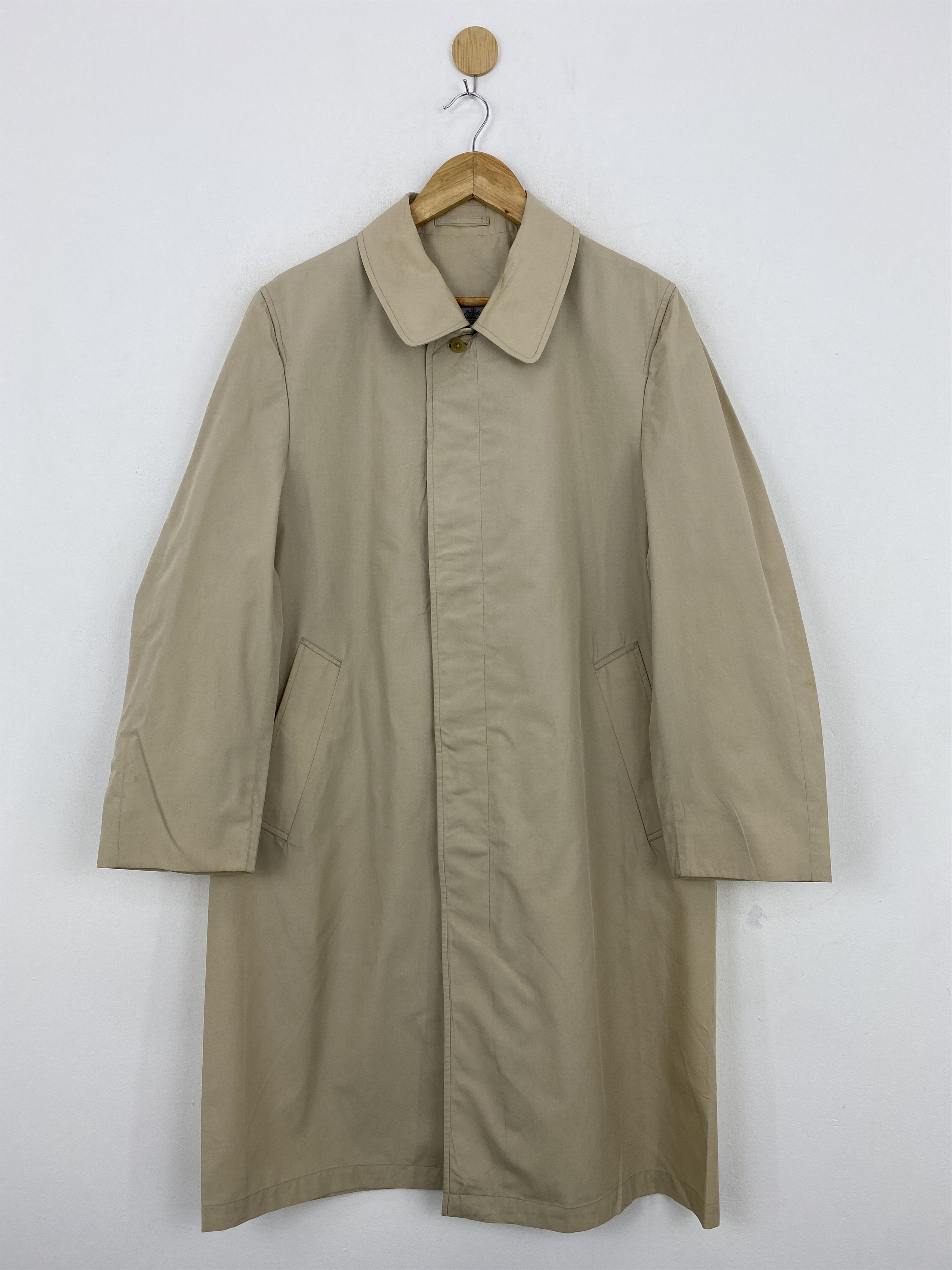 Aquascutum Vintage Aquascutum Made In England Trench Coat Jacket J1939 Size US L / EU 52-54 / 3 - 1 Thumbnail