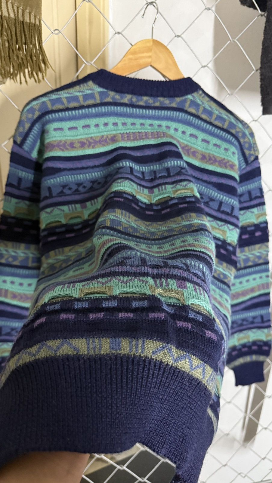 Japanese Brand Vintage Artemodena Uomo 3D Knit Abstract Sweater Pullover Size US L / EU 52-54 / 3 - 4 Thumbnail