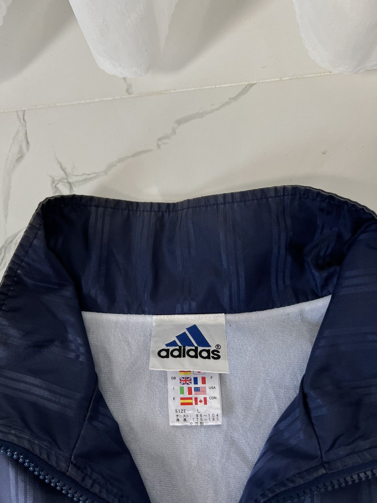 Adidas × Vintage 00's ADIDAS SMALL LOGO Y2K TRACK JACKET GORPCORE Size US L / EU 52-54 / 3 - 6 Thumbnail
