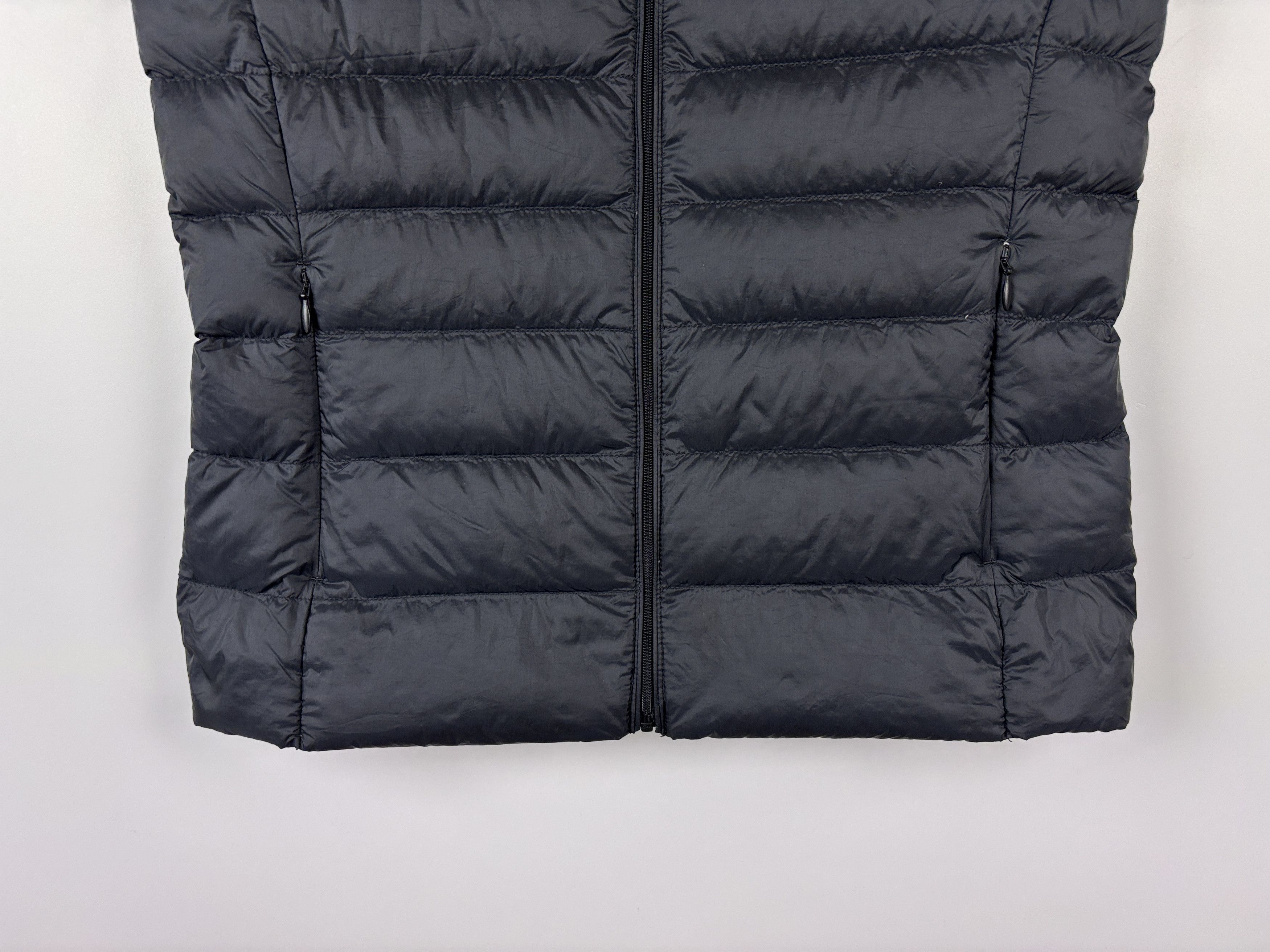 Uniqlo Womens Uniqlo Ultra Light Down Puffer Vest Black Size XS Size XS / US 0-2 / IT 36-38 - 3 Thumbnail